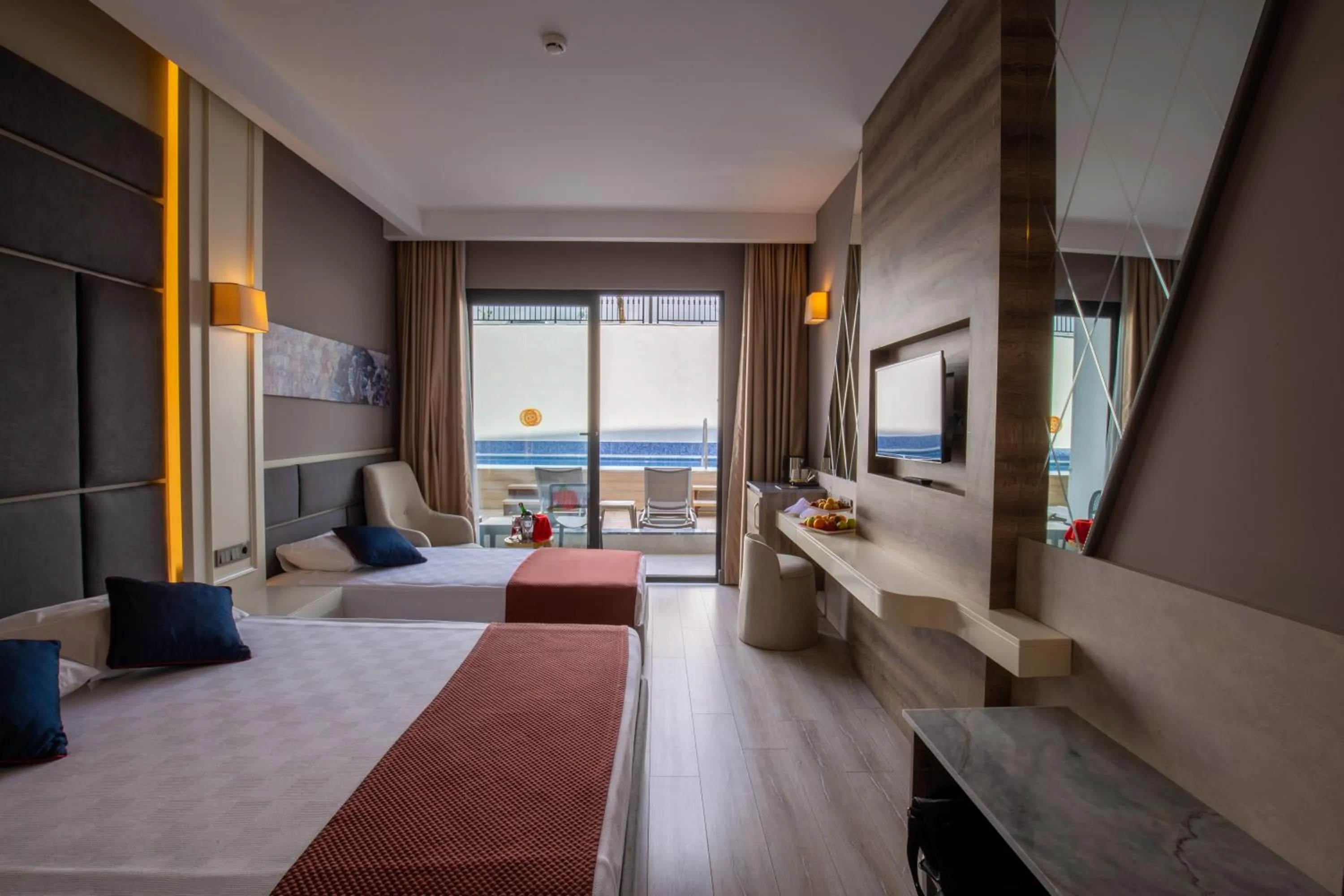 Photo of the whole room, Bed in Hane Sun Elite Hotel