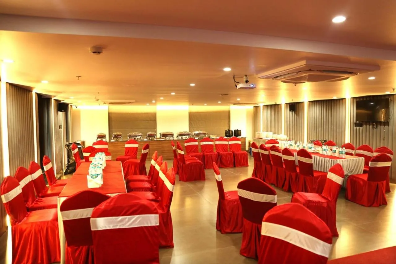 Banquet/Function facilities in Crystal Suites