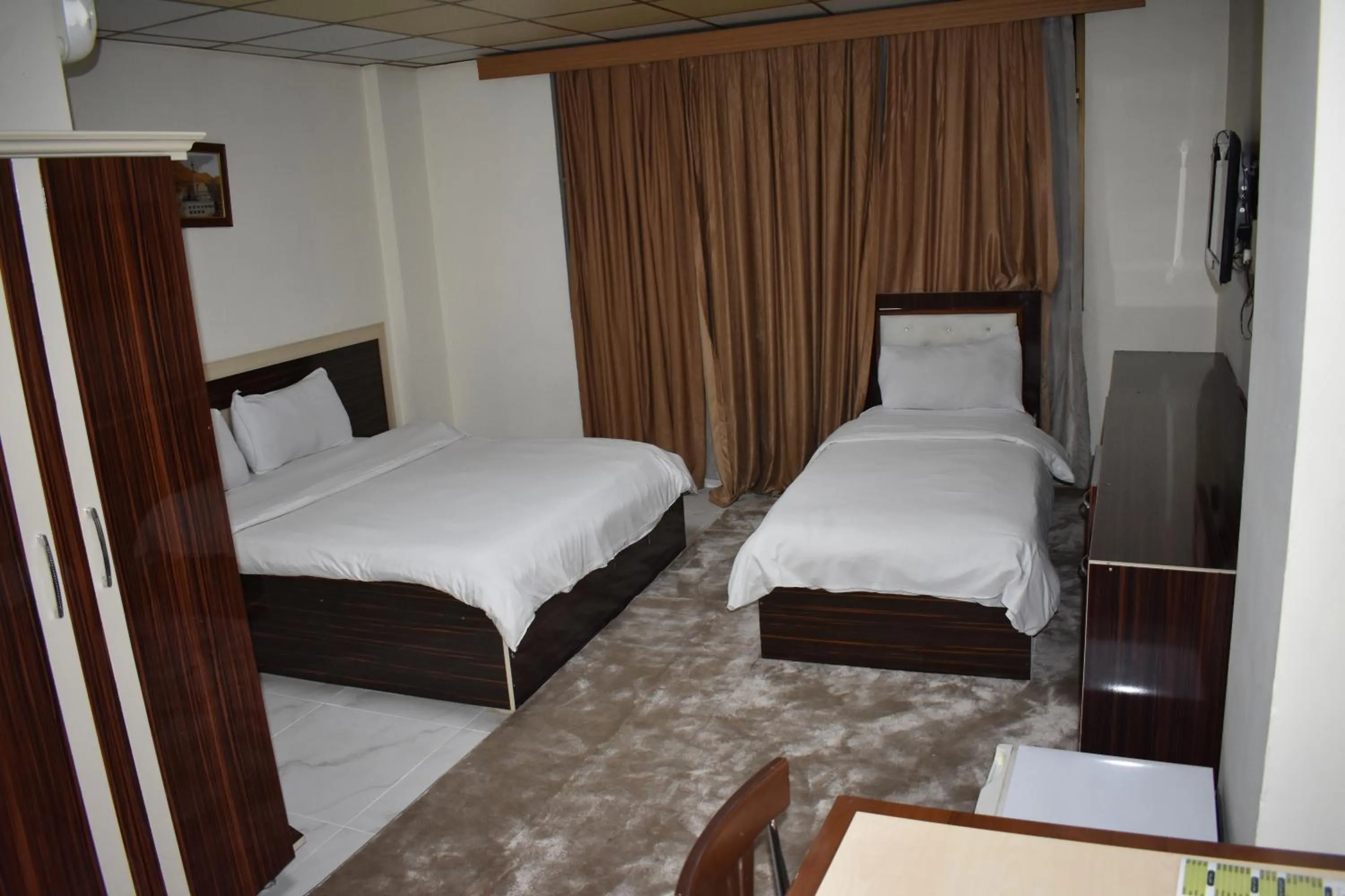 Bed in Hotel Sinaia Palace