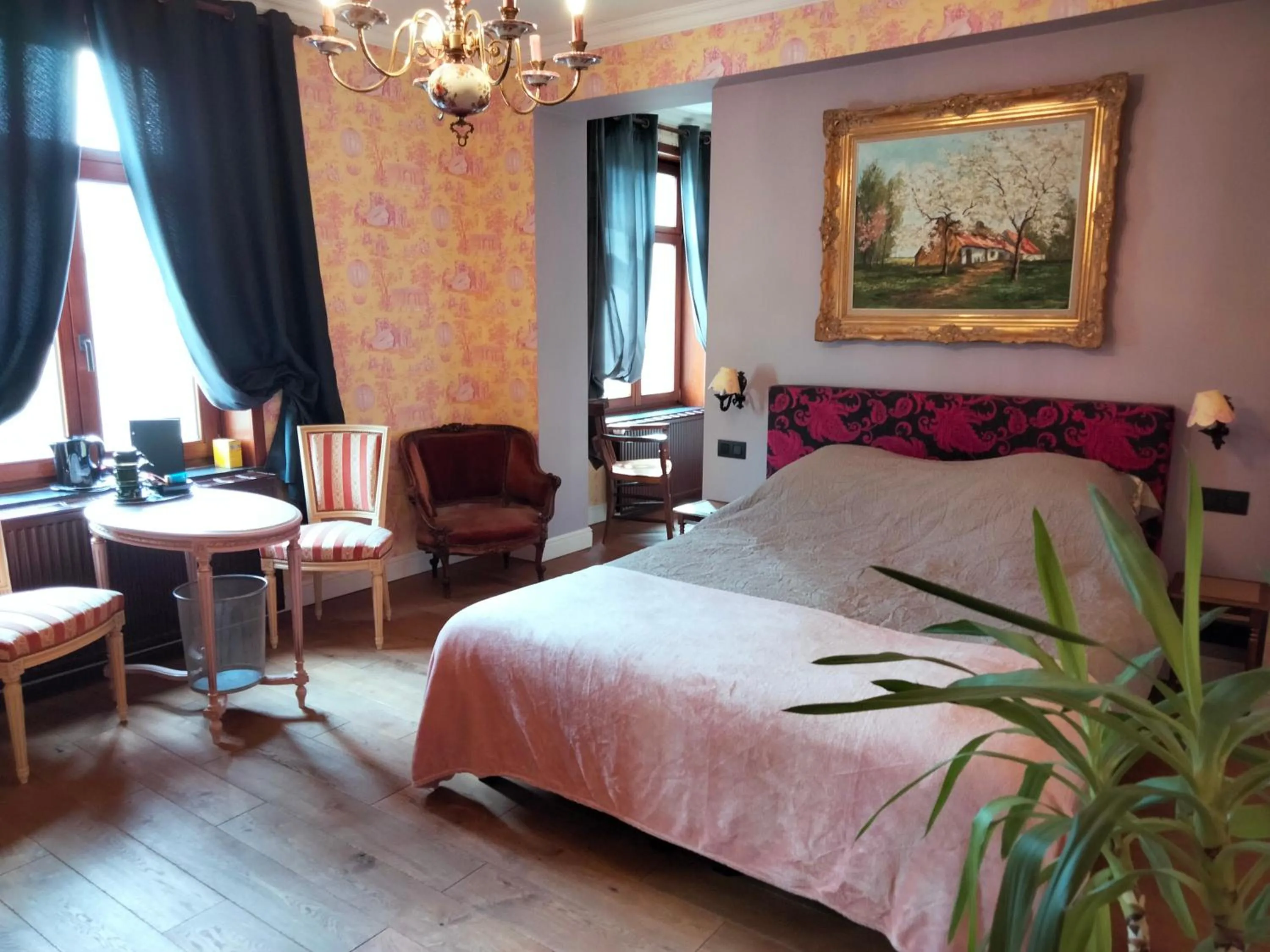 Bed in L'auberge hôtel Beauraing