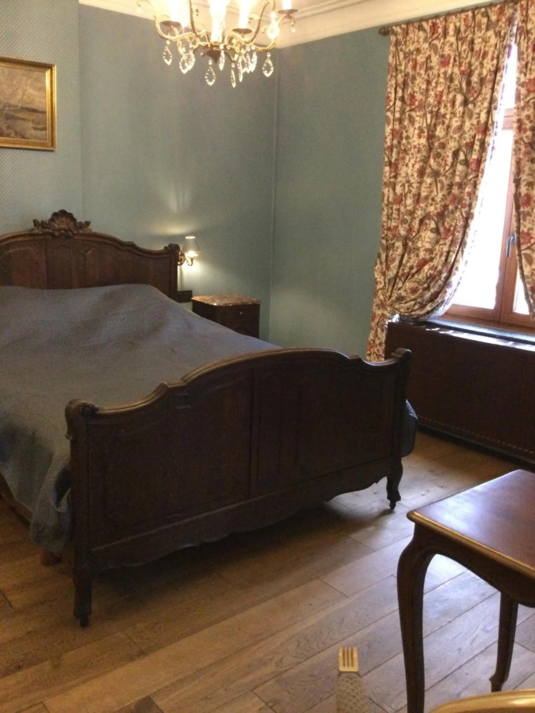 Bed in L'auberge hôtel Beauraing