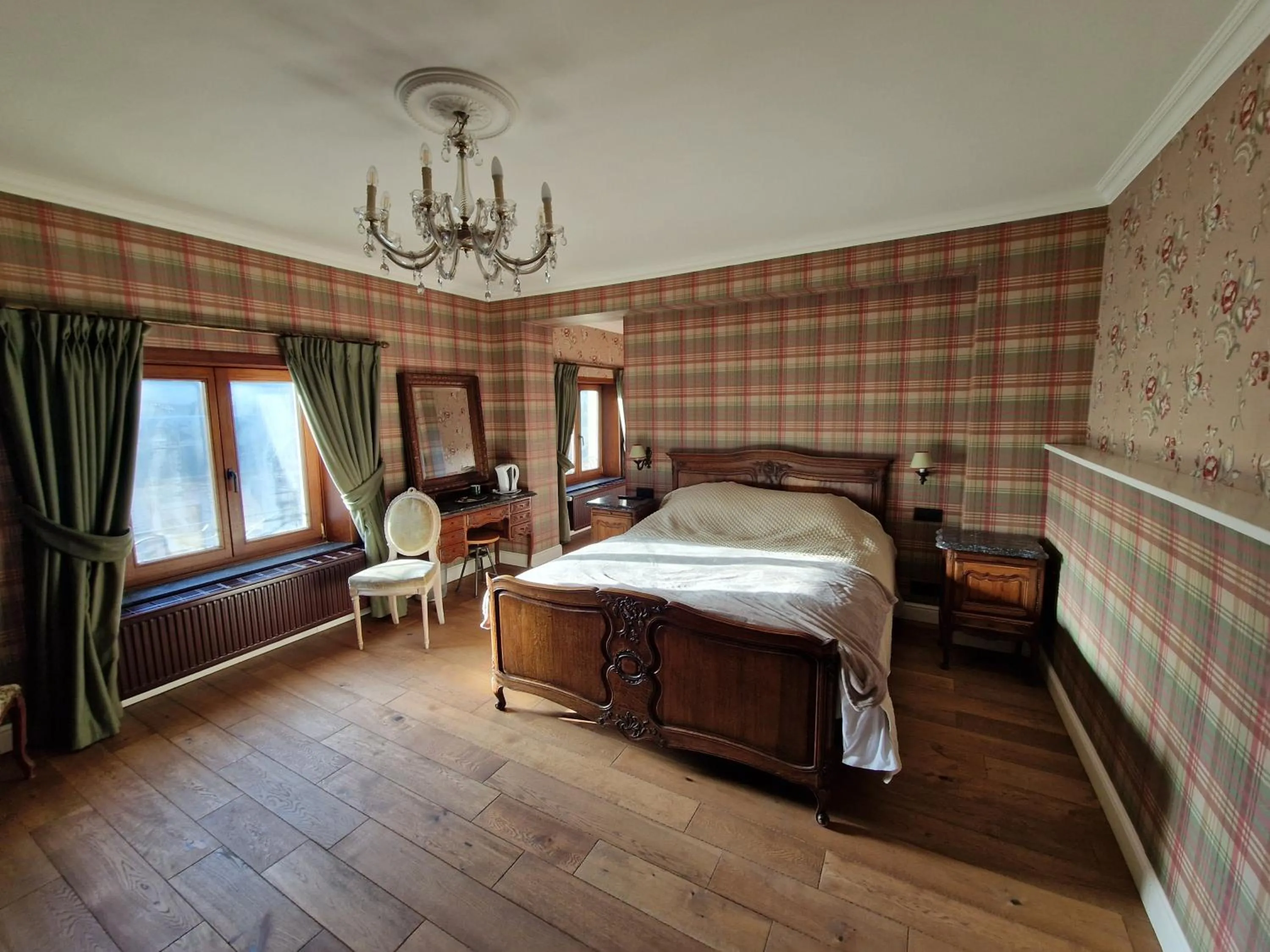 Bedroom, Bed in L'auberge Beauraing