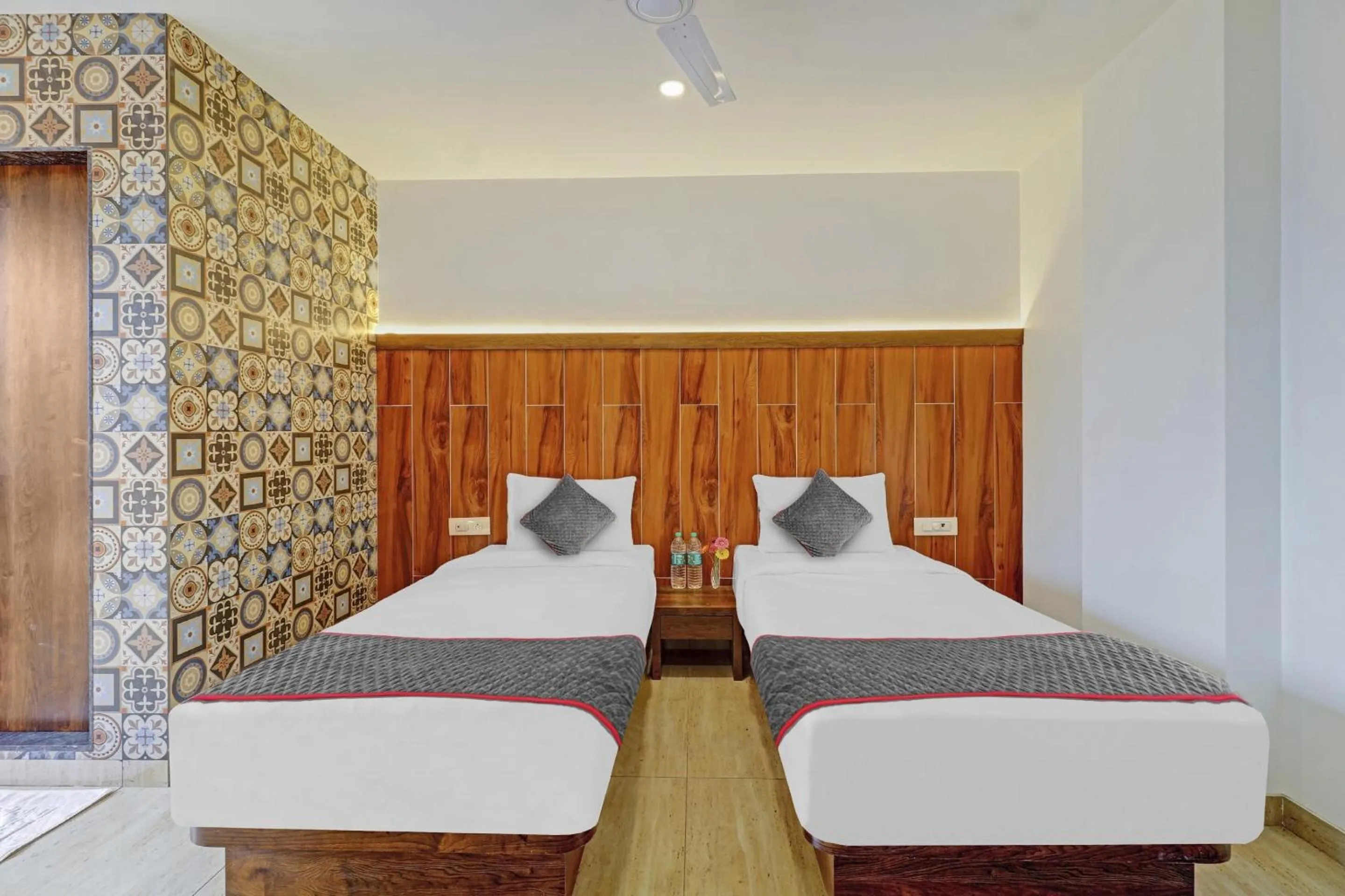 Bedroom, Bed in Townhouse Vandana Residency