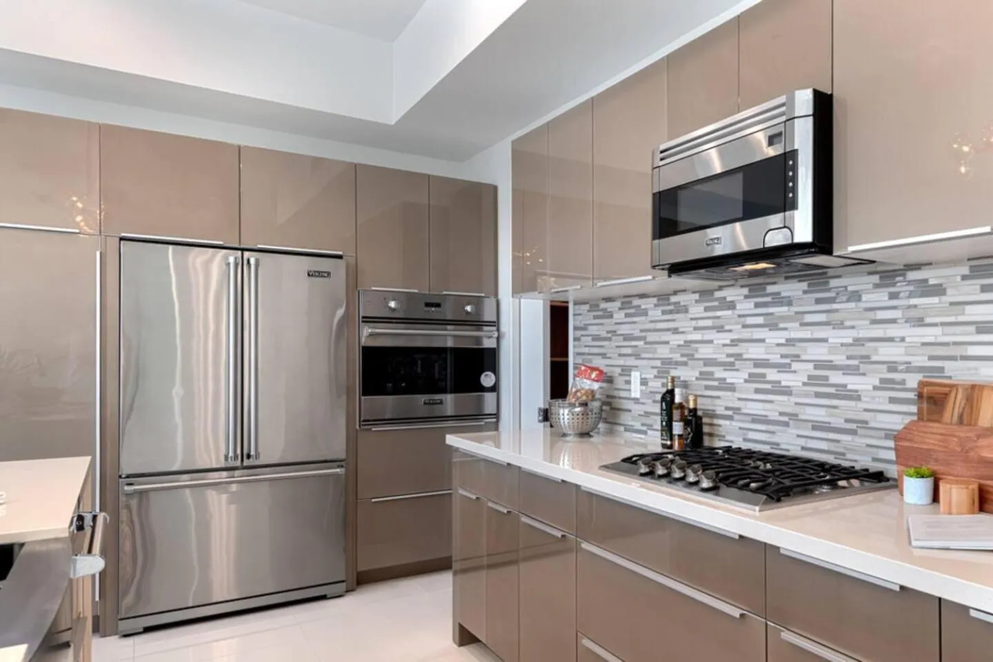 microwave in Breathtaking Luxury Villa Architectural Jewel