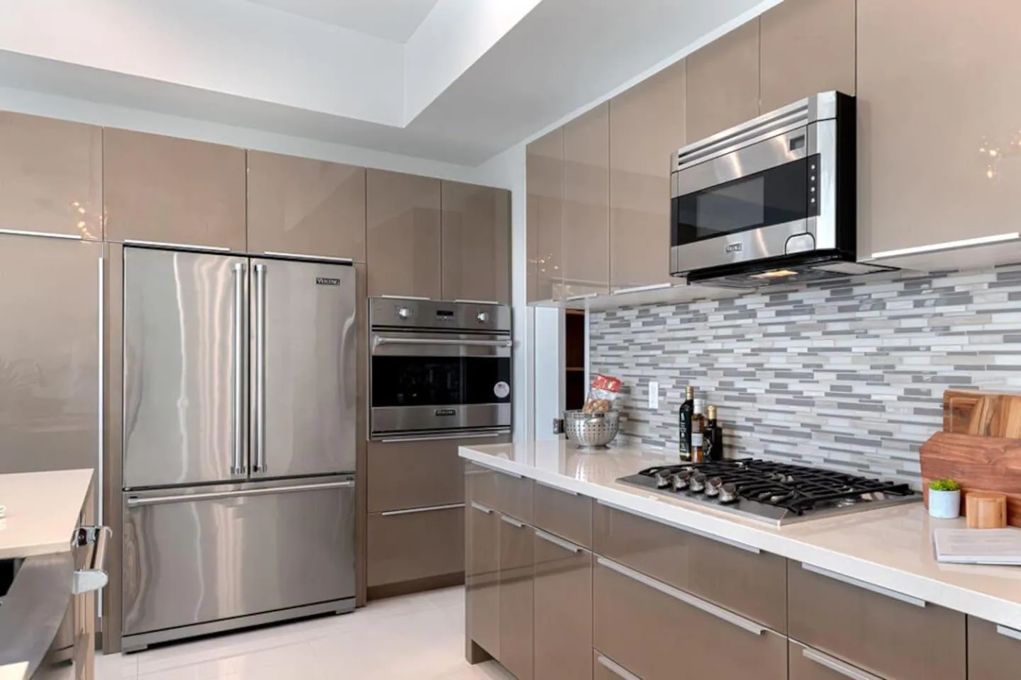 microwave in Breathtaking Luxury Villa Architectural Jewel