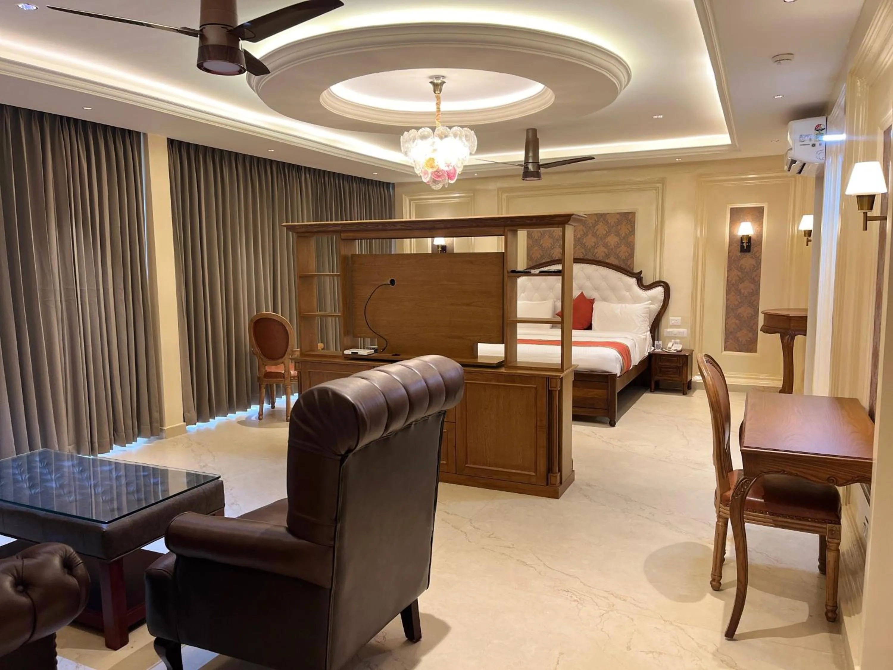 Living room, Bed in British County Resorts