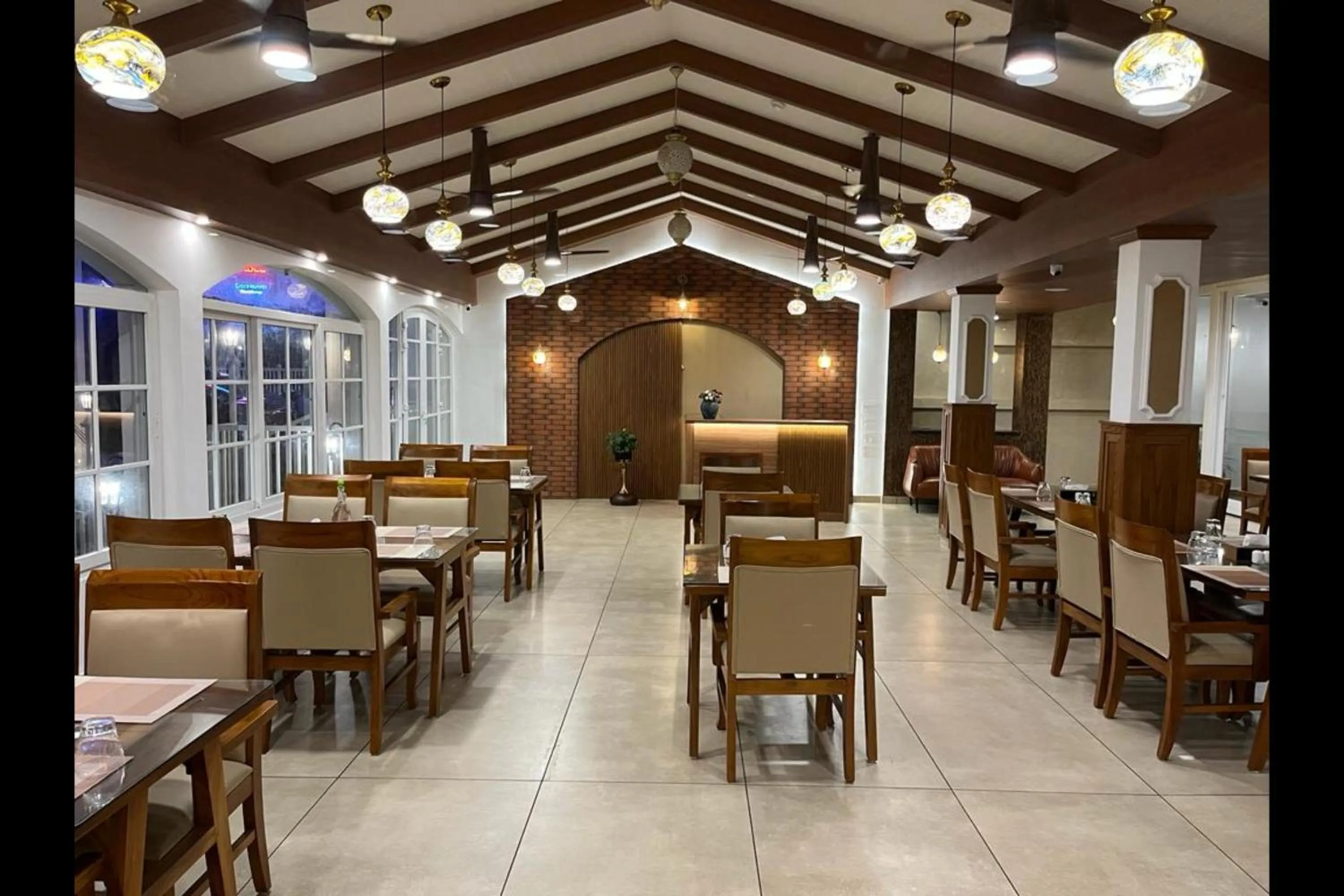 Restaurant/places to eat in British County Resorts