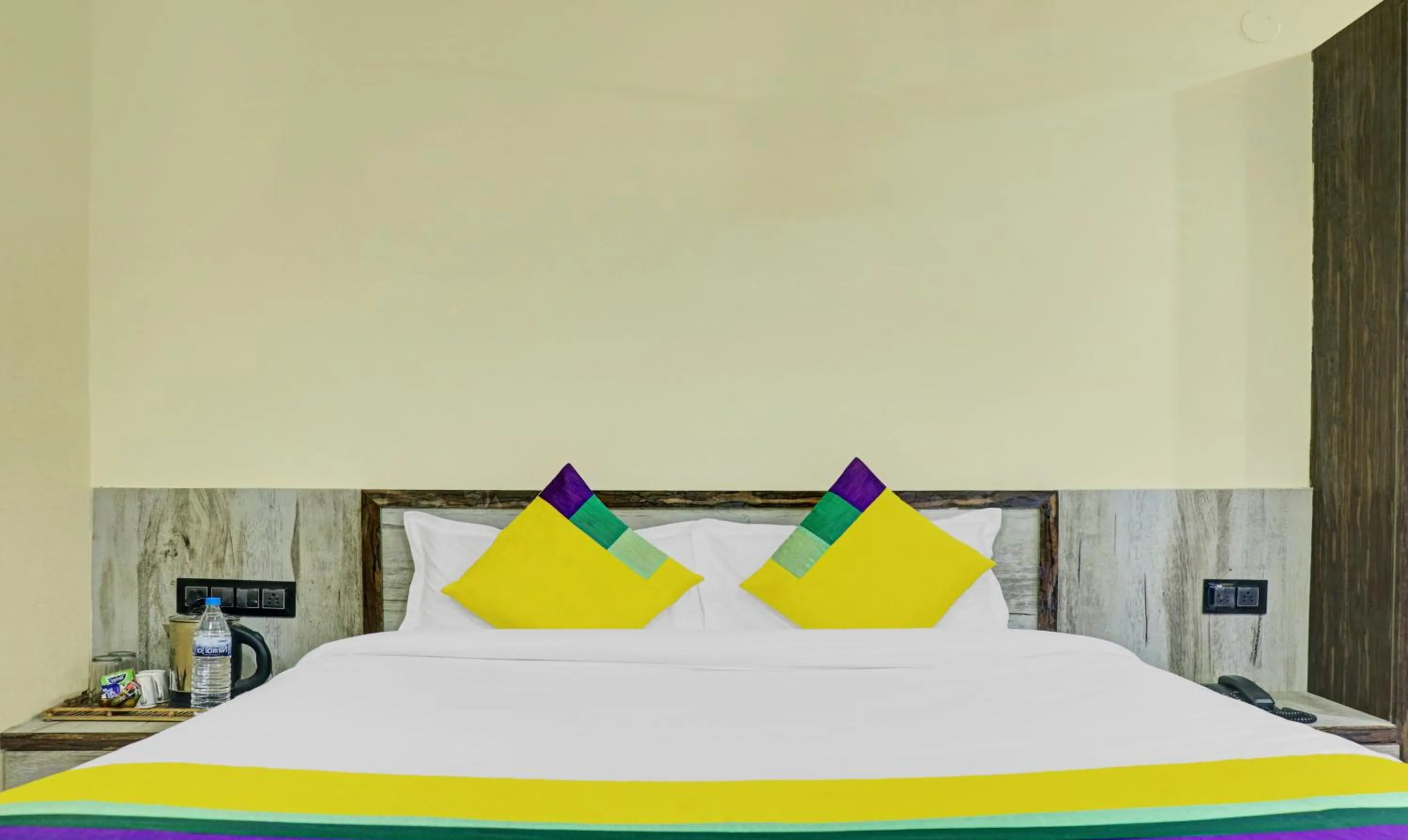 Bedroom, Bed in Itsy Hotels Cradle Regency
