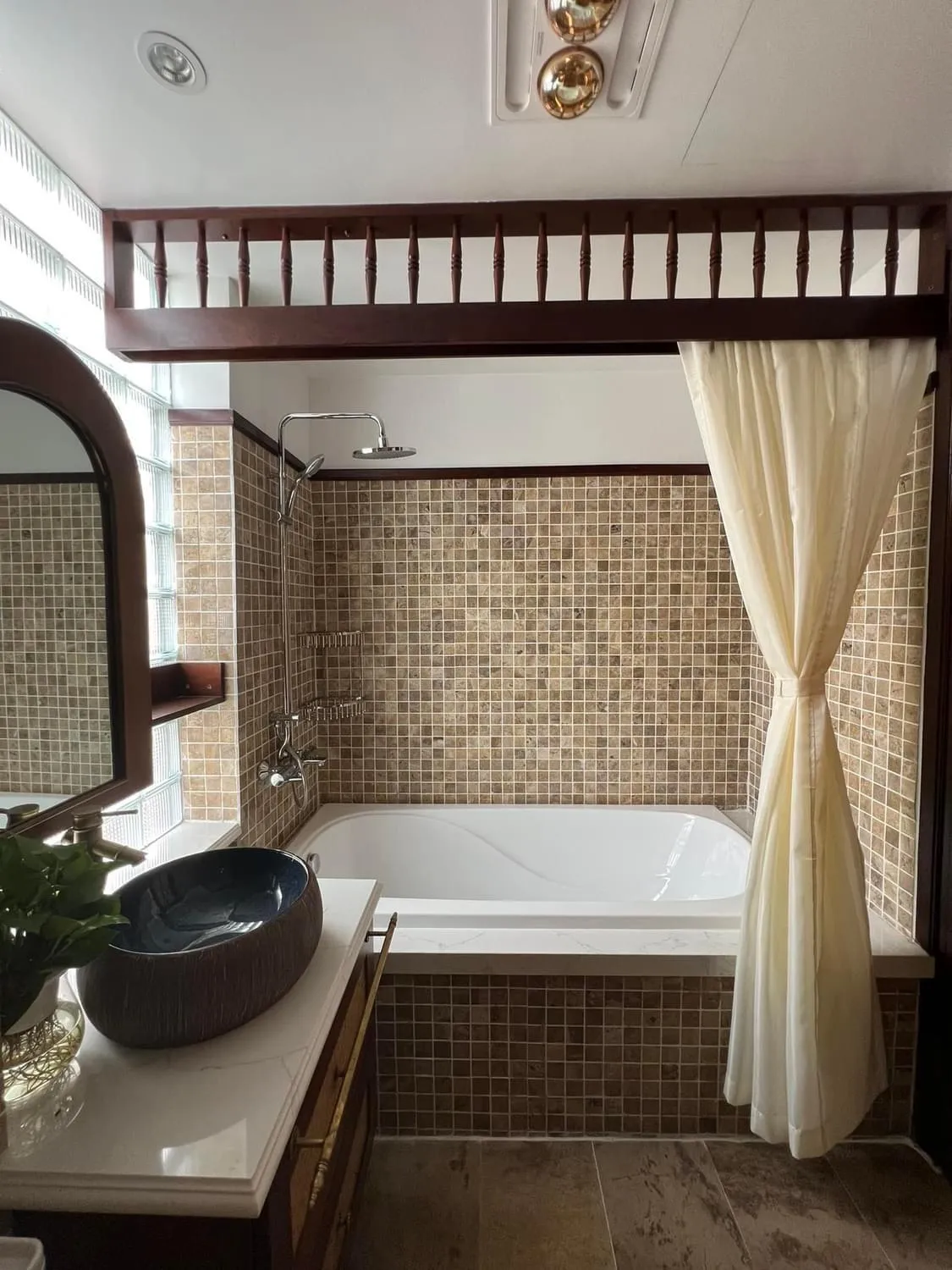 Hot Tub in Camellia Residence Hanoi