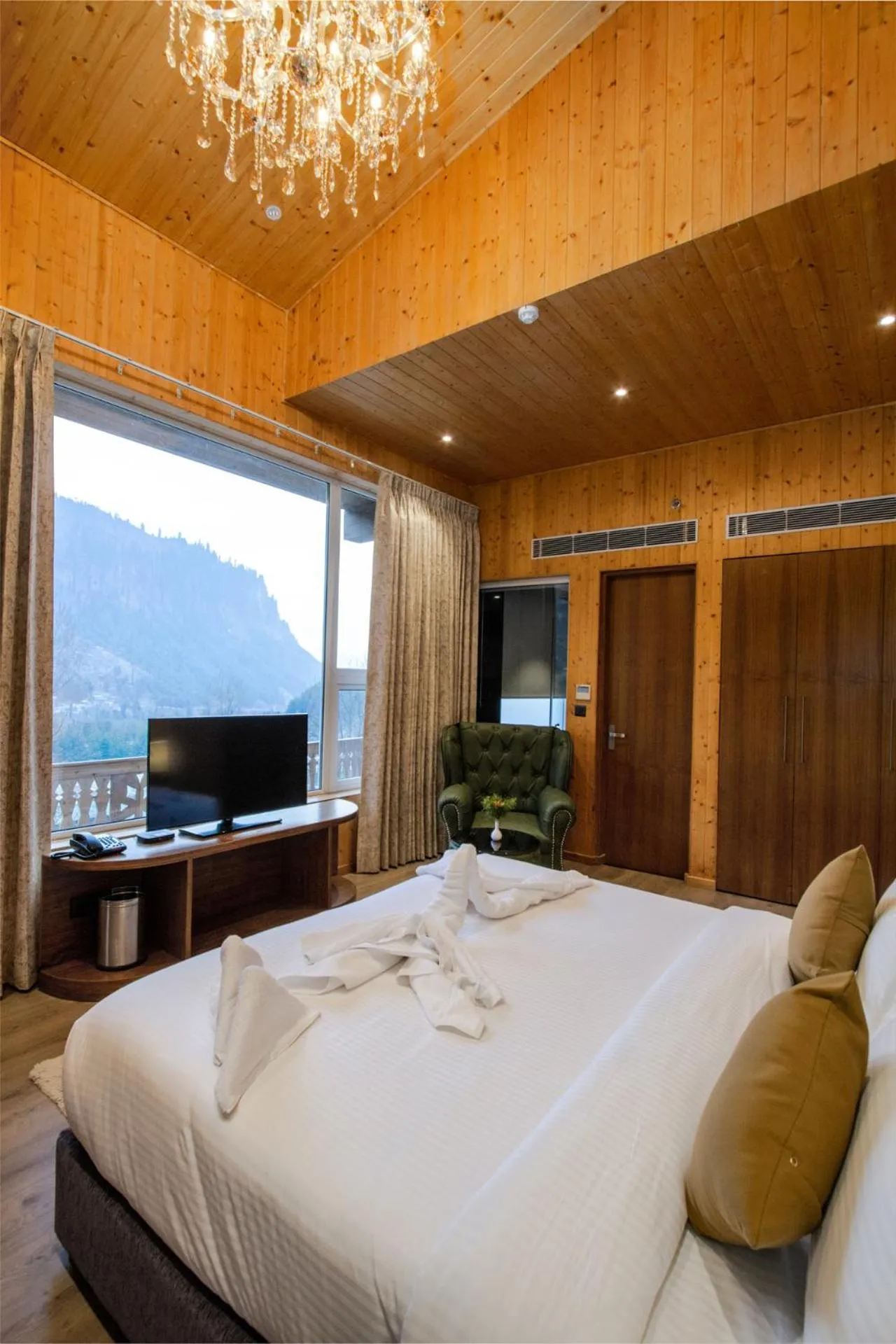 Bed in Palchan Hotel & Spa - A member of Radisson Individuals Retreats