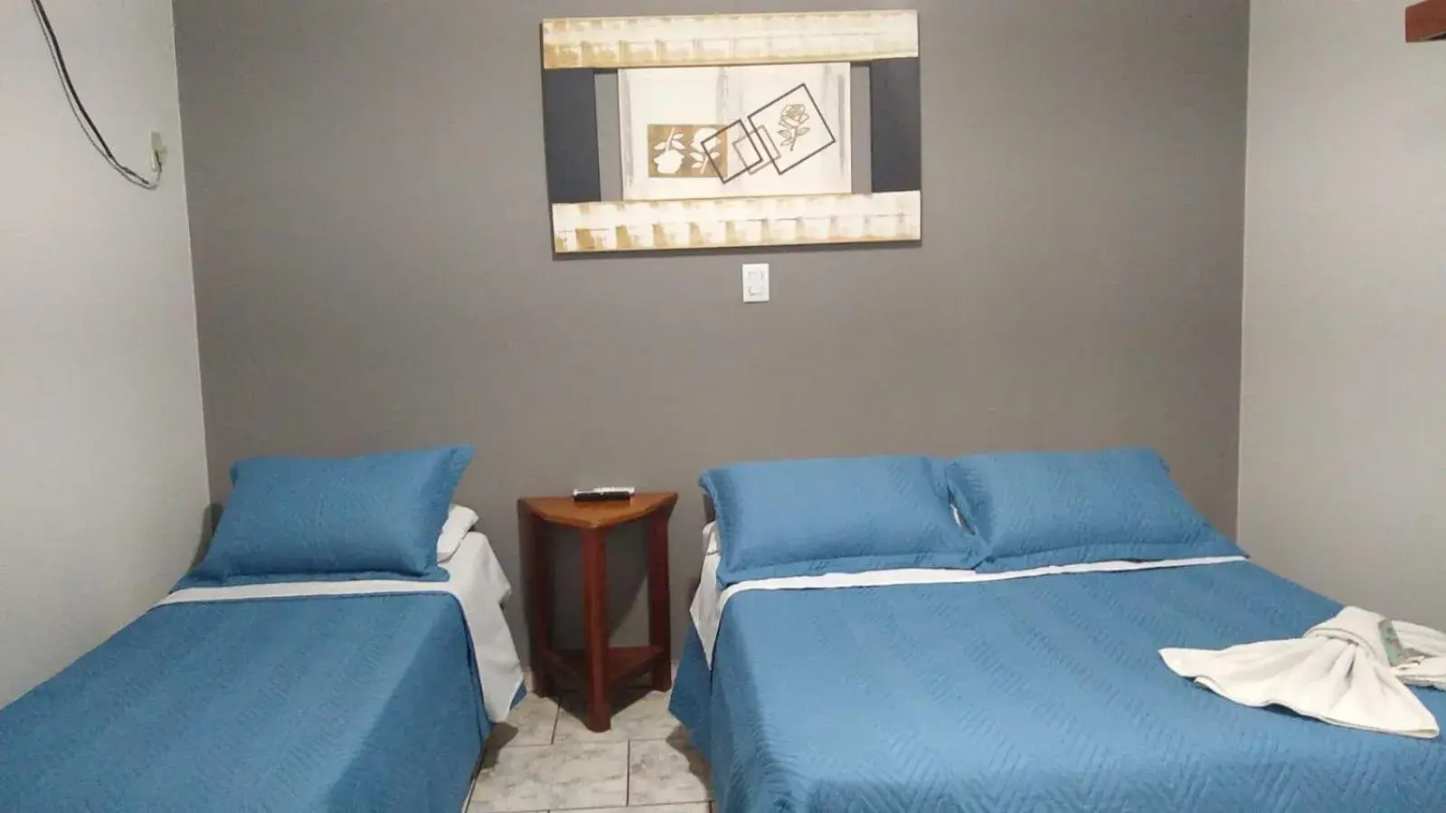 Triple Room in Alliance Hotel Triple Room in Alliance Hotel