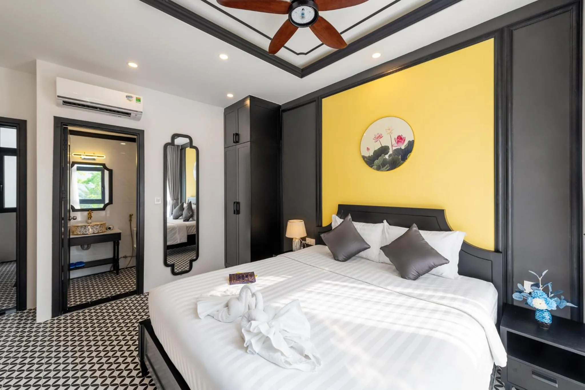Photo of the whole room, Bed in Le Palmier Phu Quoc Hotel - Free Shuttle To Grand World