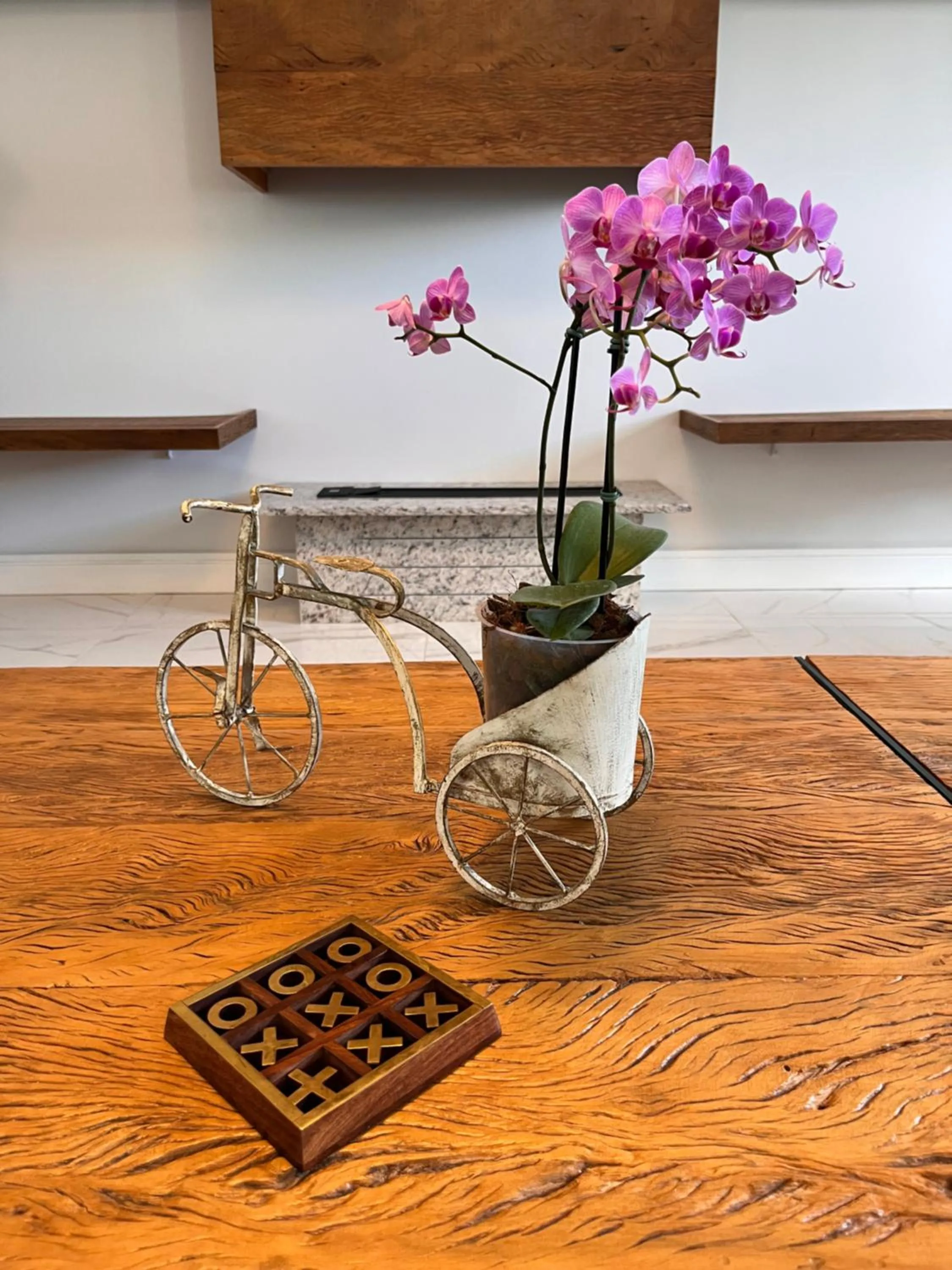 Decorative detail in Altitude Lodge Hotel