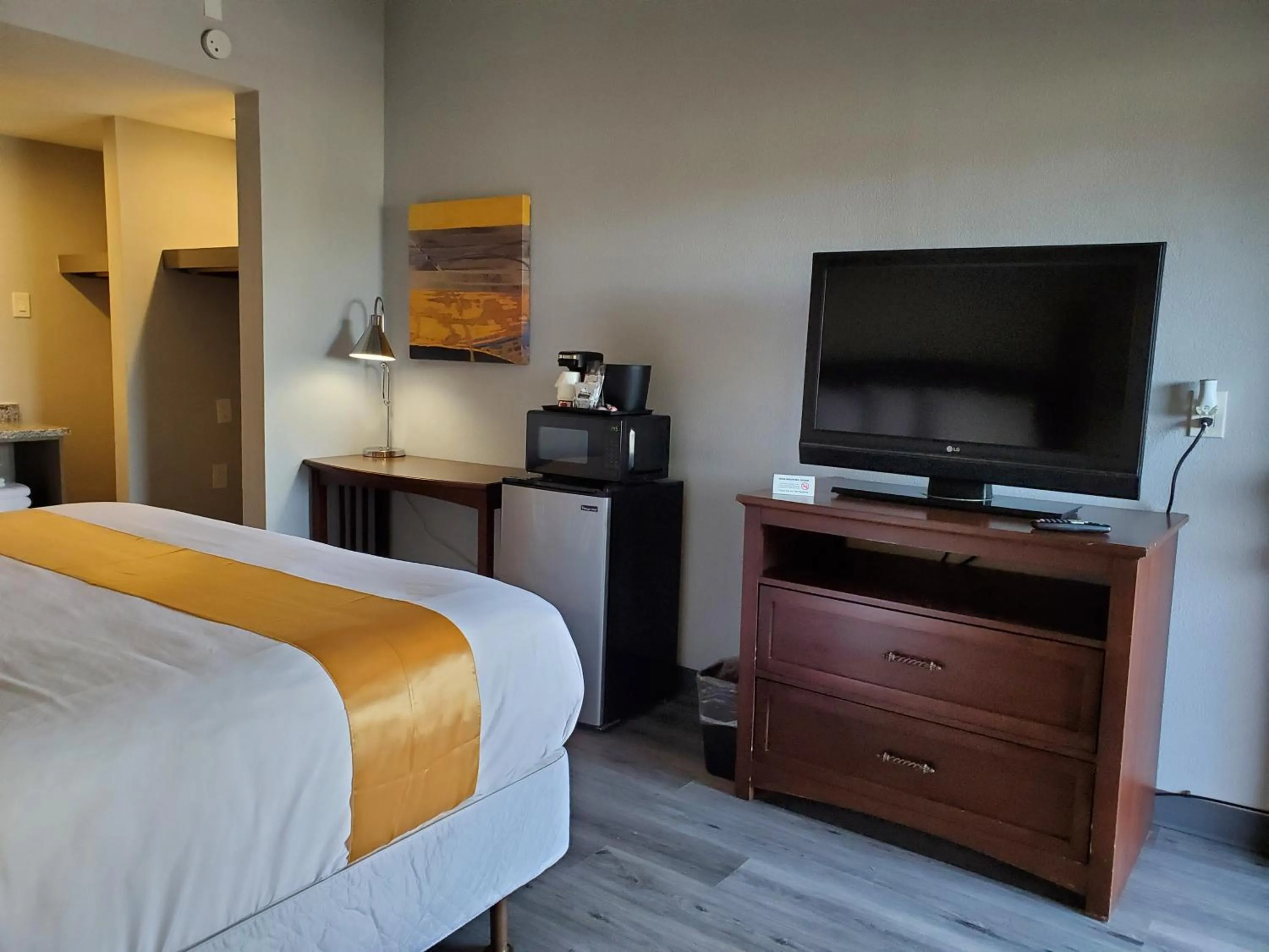 Bedroom in Happy Bay