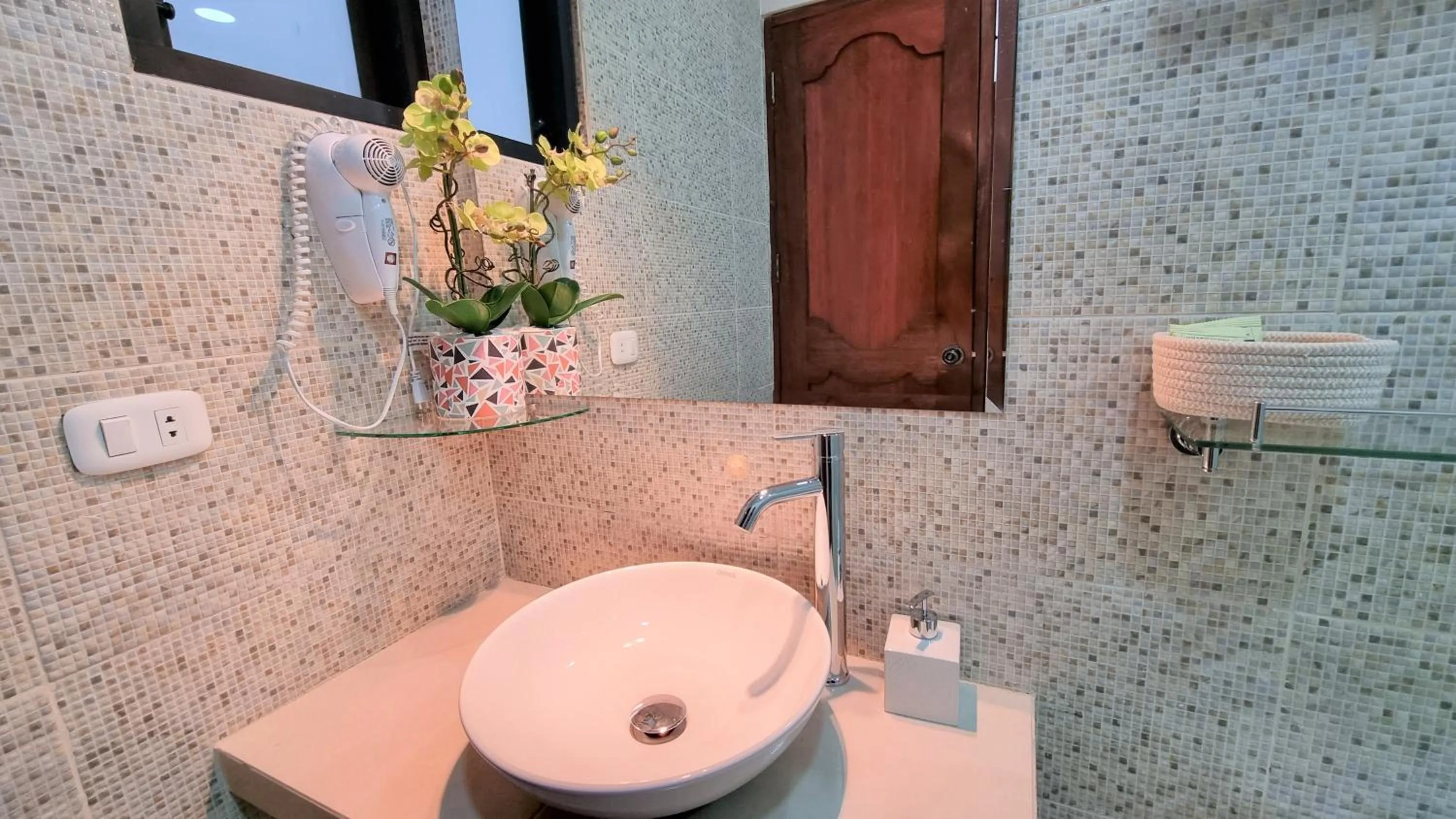 Hotel-Apartment INKASABIOS