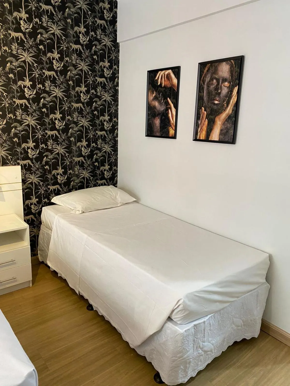 Bed in Garvey Park Hotel