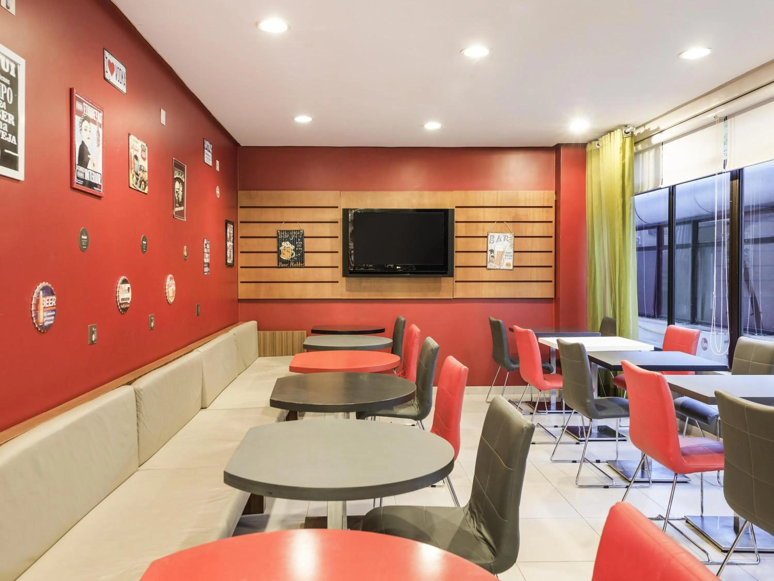 Restaurant/places to eat in ibis Fortaleza Praia de Iracema