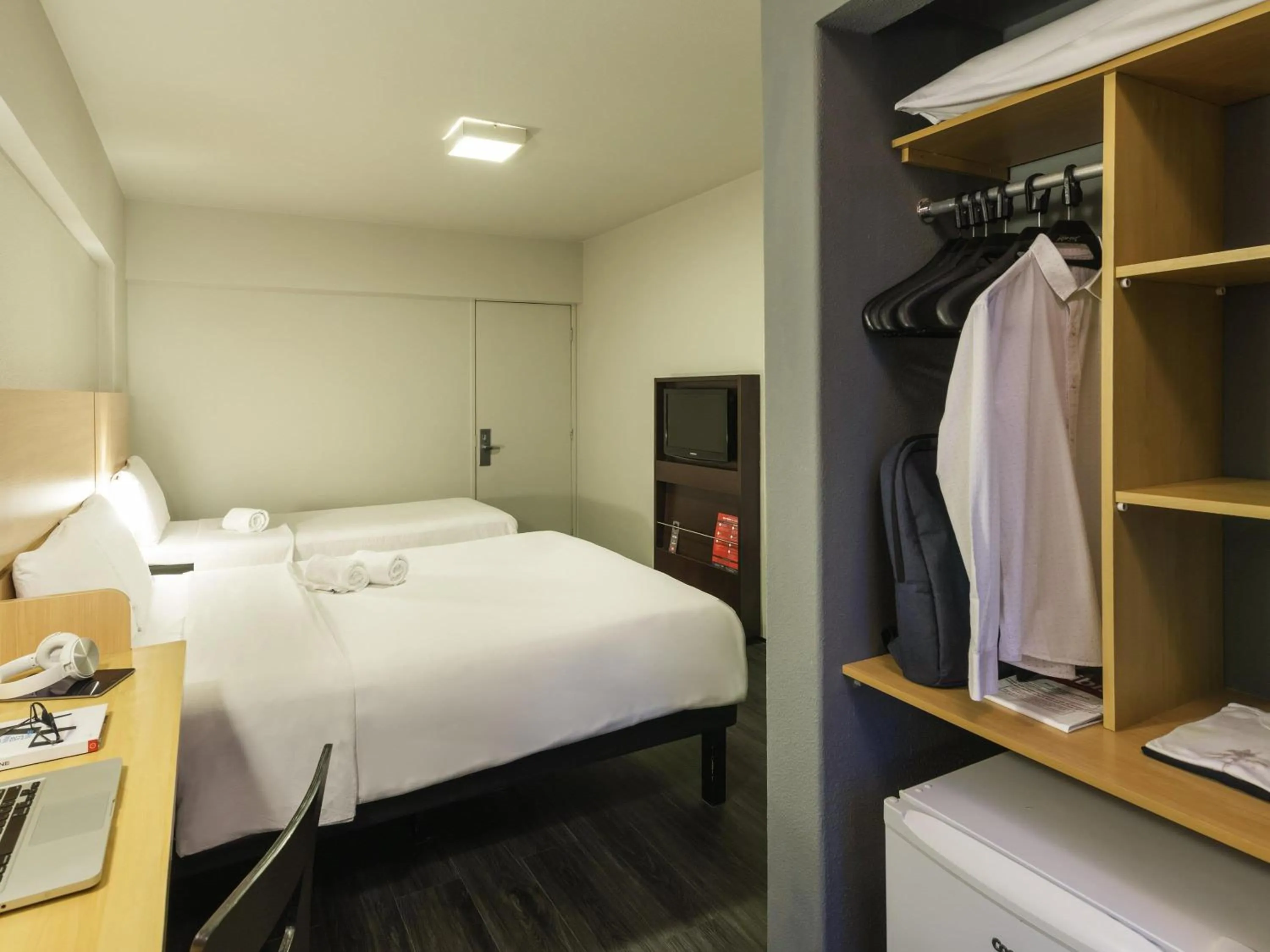 Bedroom, Bed in ibis Fortaleza Praia de Iracema