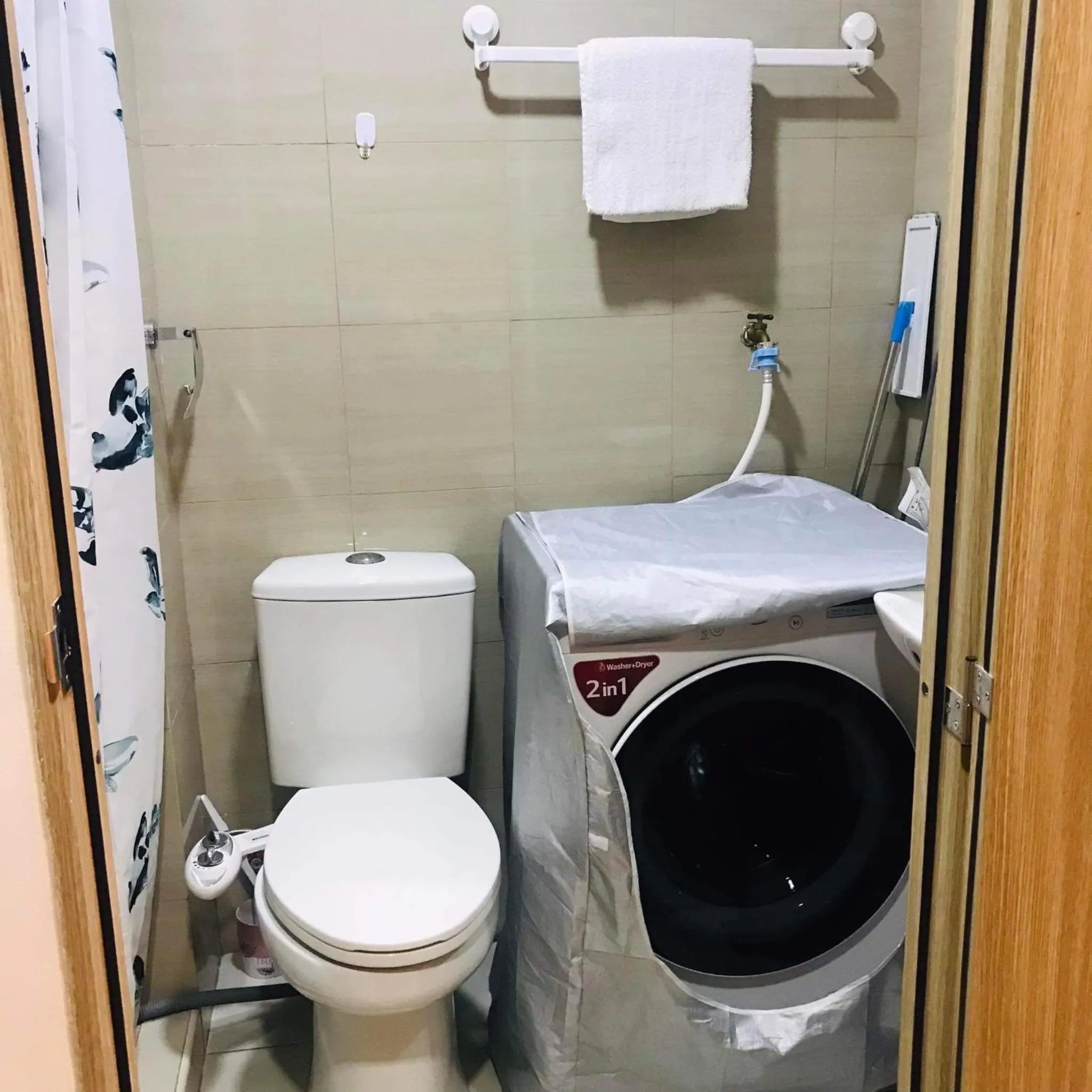 Shore One Condotel At Mall of Asia, Philippines