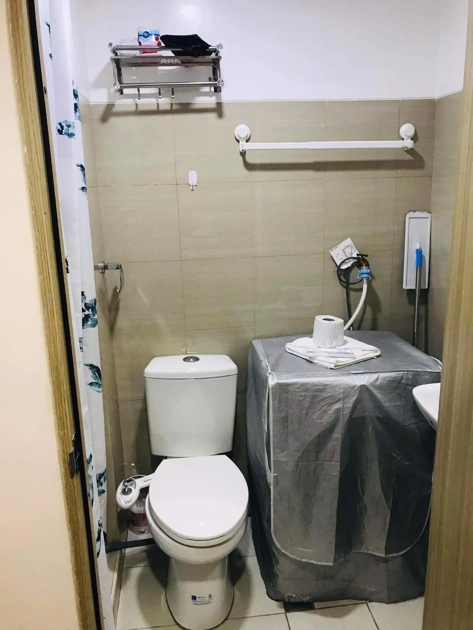 Shore One Condotel At Mall of Asia, Philippines