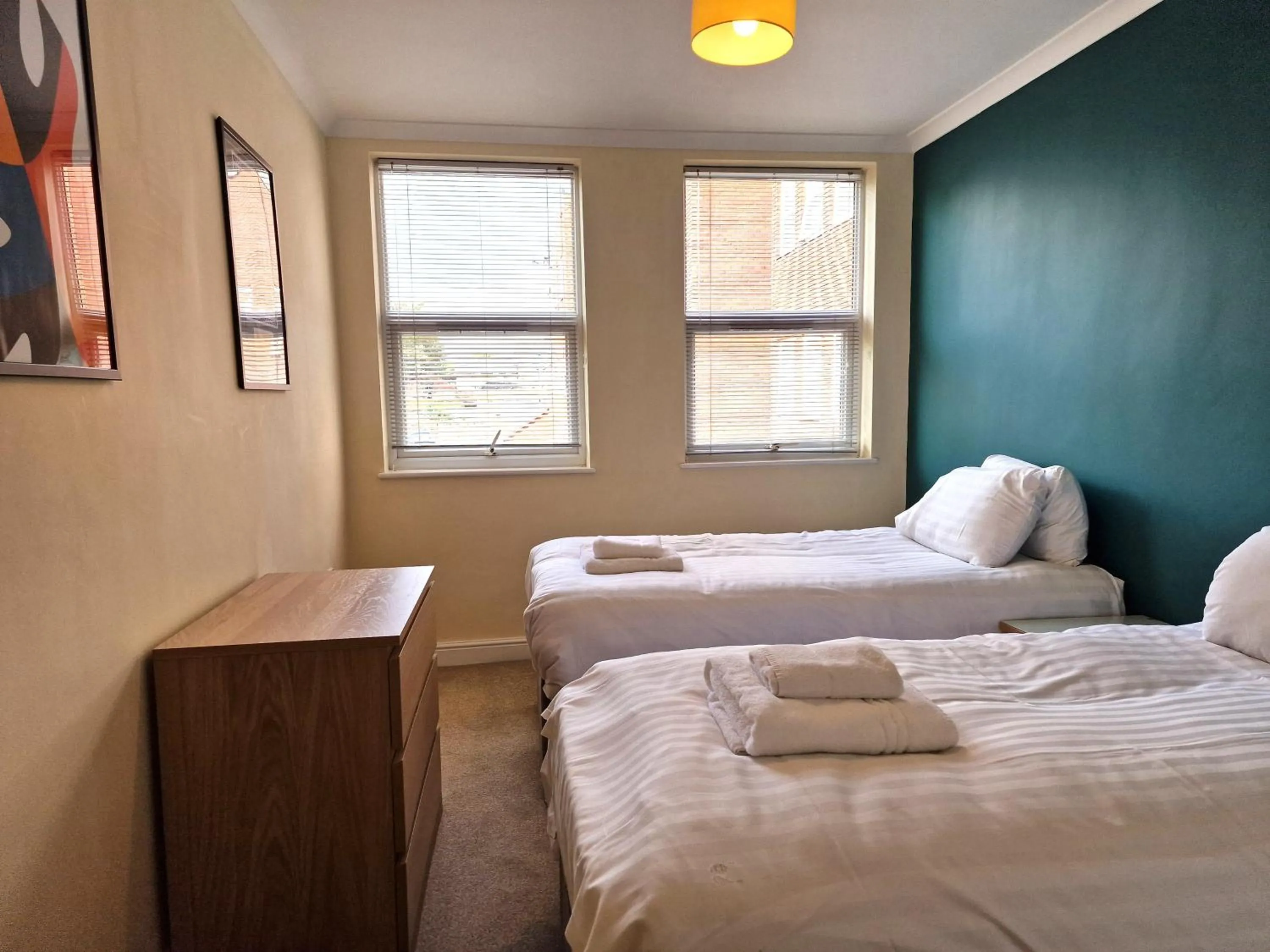 Bedroom, Bed in Old Town Apartments