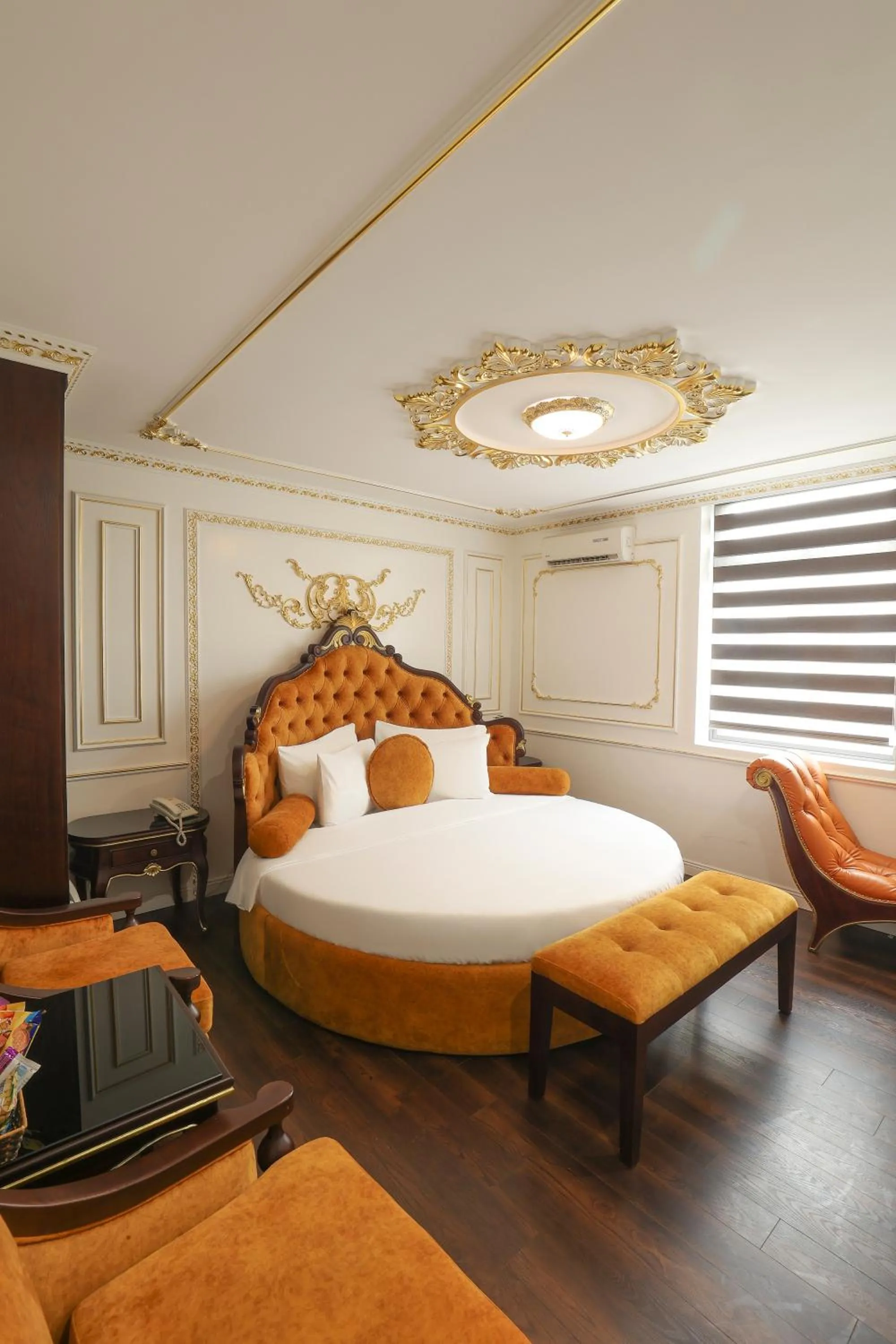 Bed in Hoàng Gia Xa La Boutique Hotel