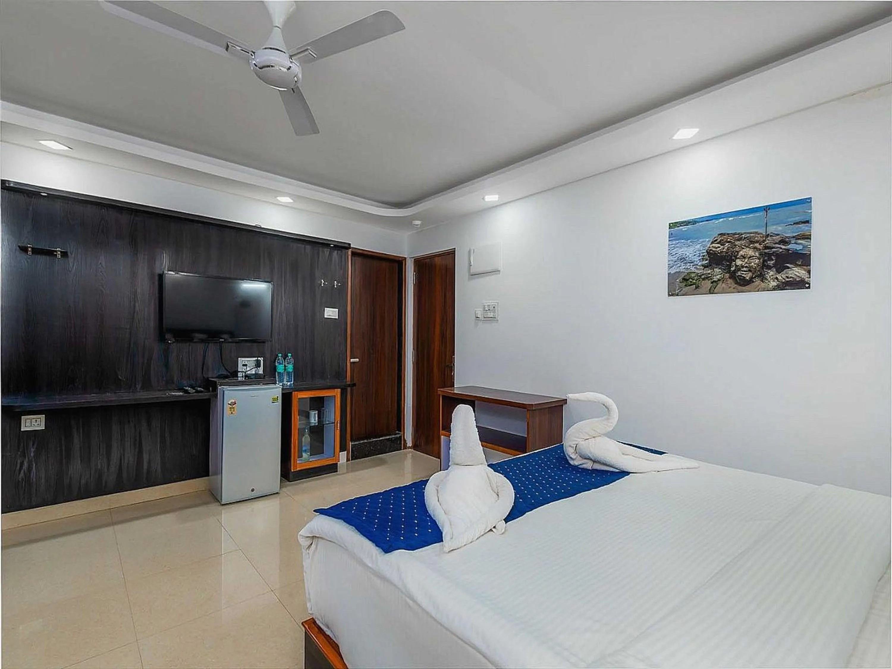 Bedroom in Collection O Ziva Resort Near Calangute Beach