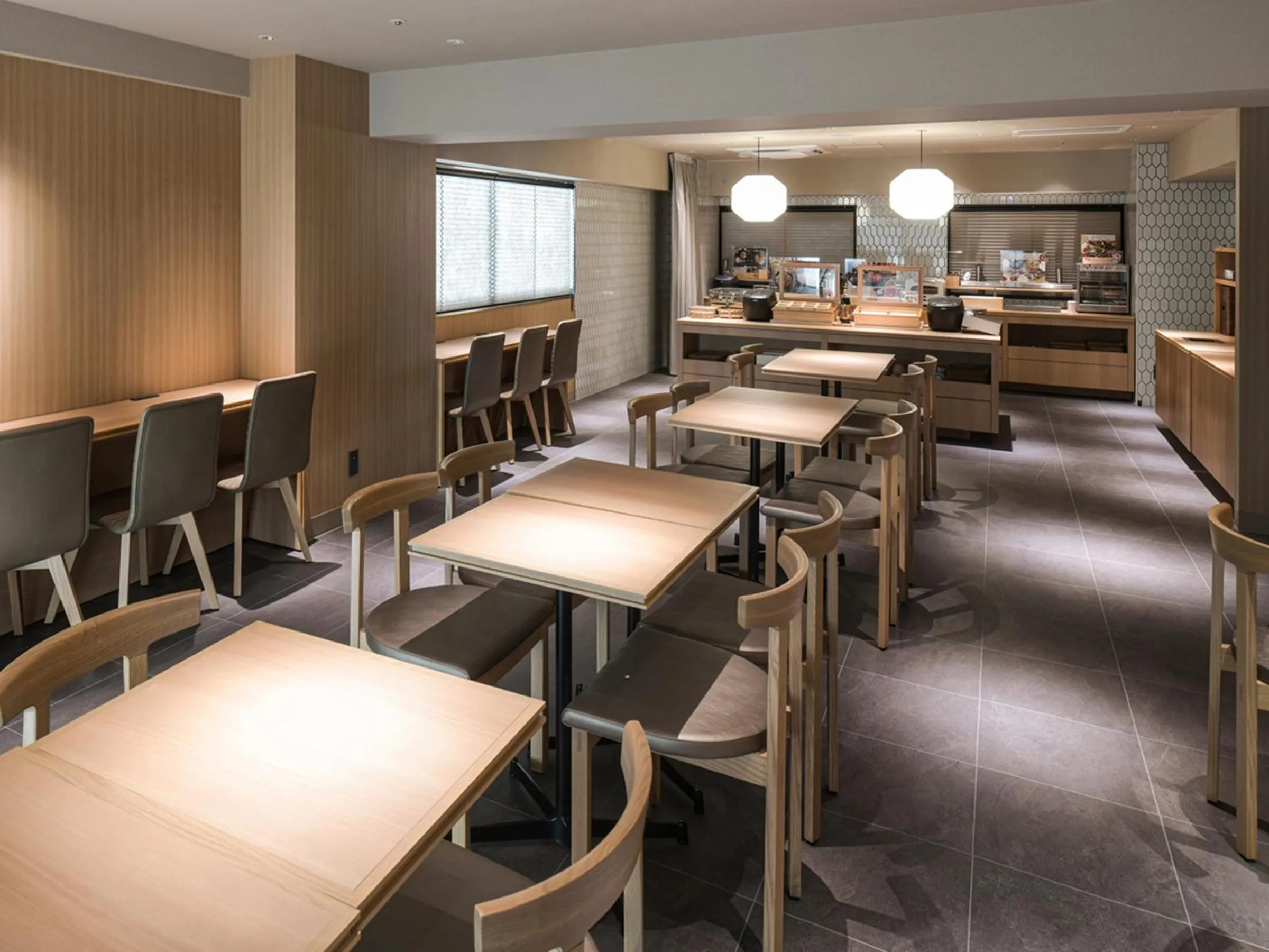 Restaurant/places to eat in Vessel Inn Asakusa Tsukuba Express