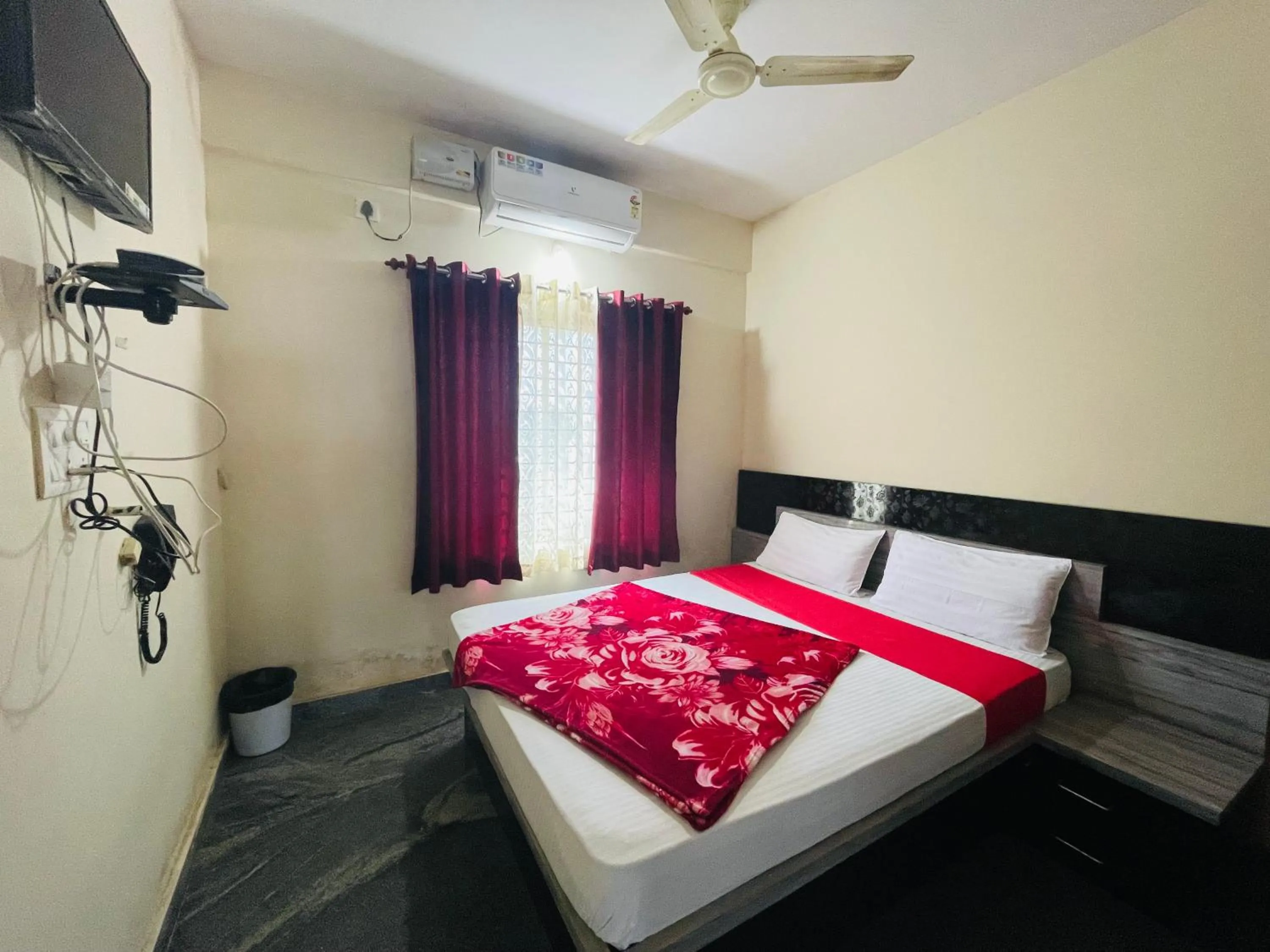 Bedroom in Crown Residency