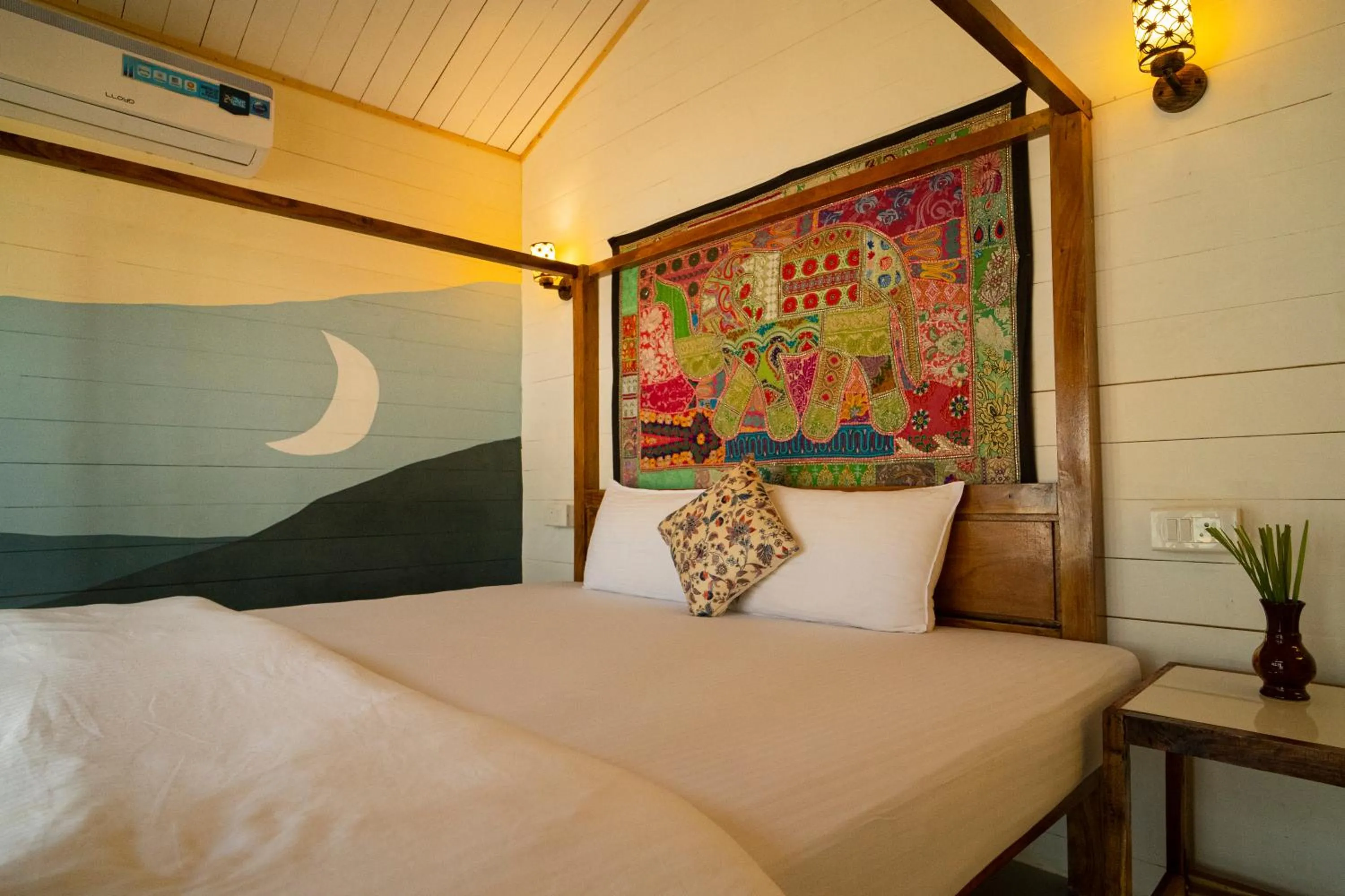 Bed in Shambho Retreat