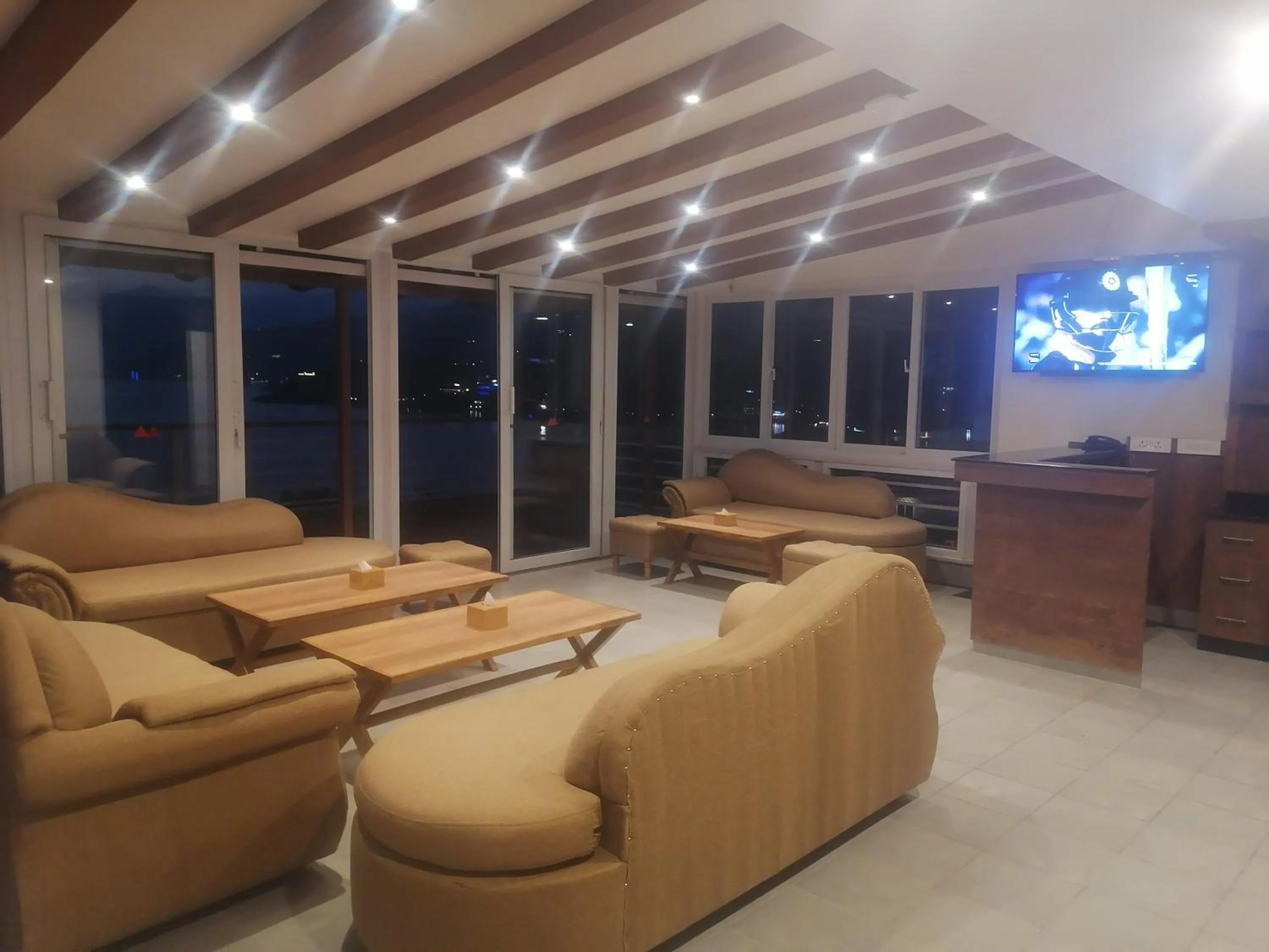 Communal lounge/ TV room in Urban Boutique Hotel Pokhara