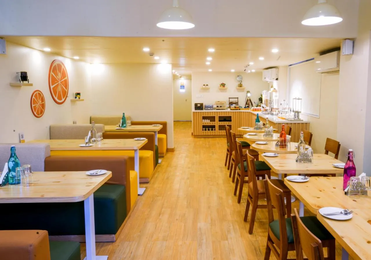 Restaurant/places to eat in Bloom Hotel - Magarpatta