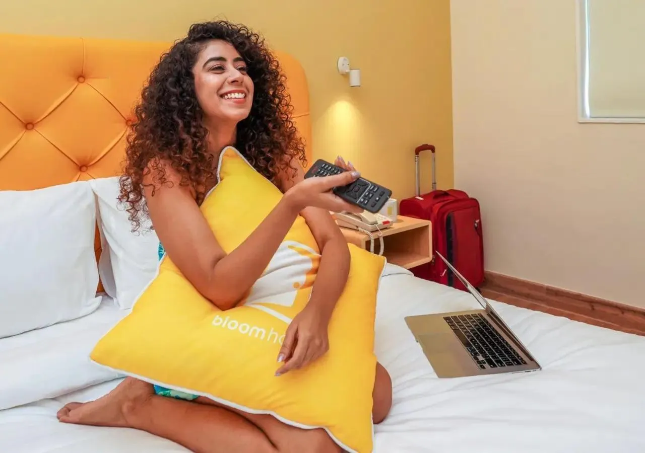 Bed in Bloom Hotel - Magarpatta