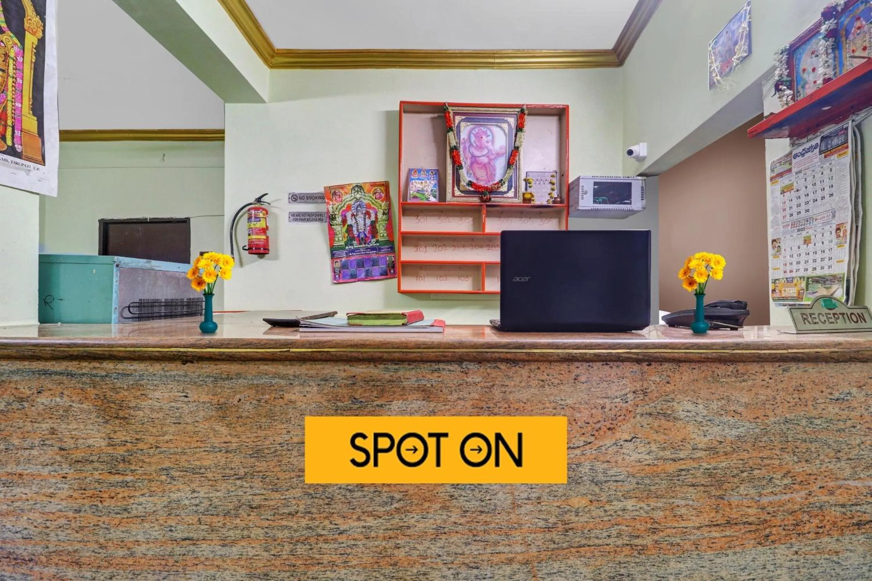 Lobby or reception in SPOT ON Sri Sai Lohith Lodge Near Secunderabad Railway Station
