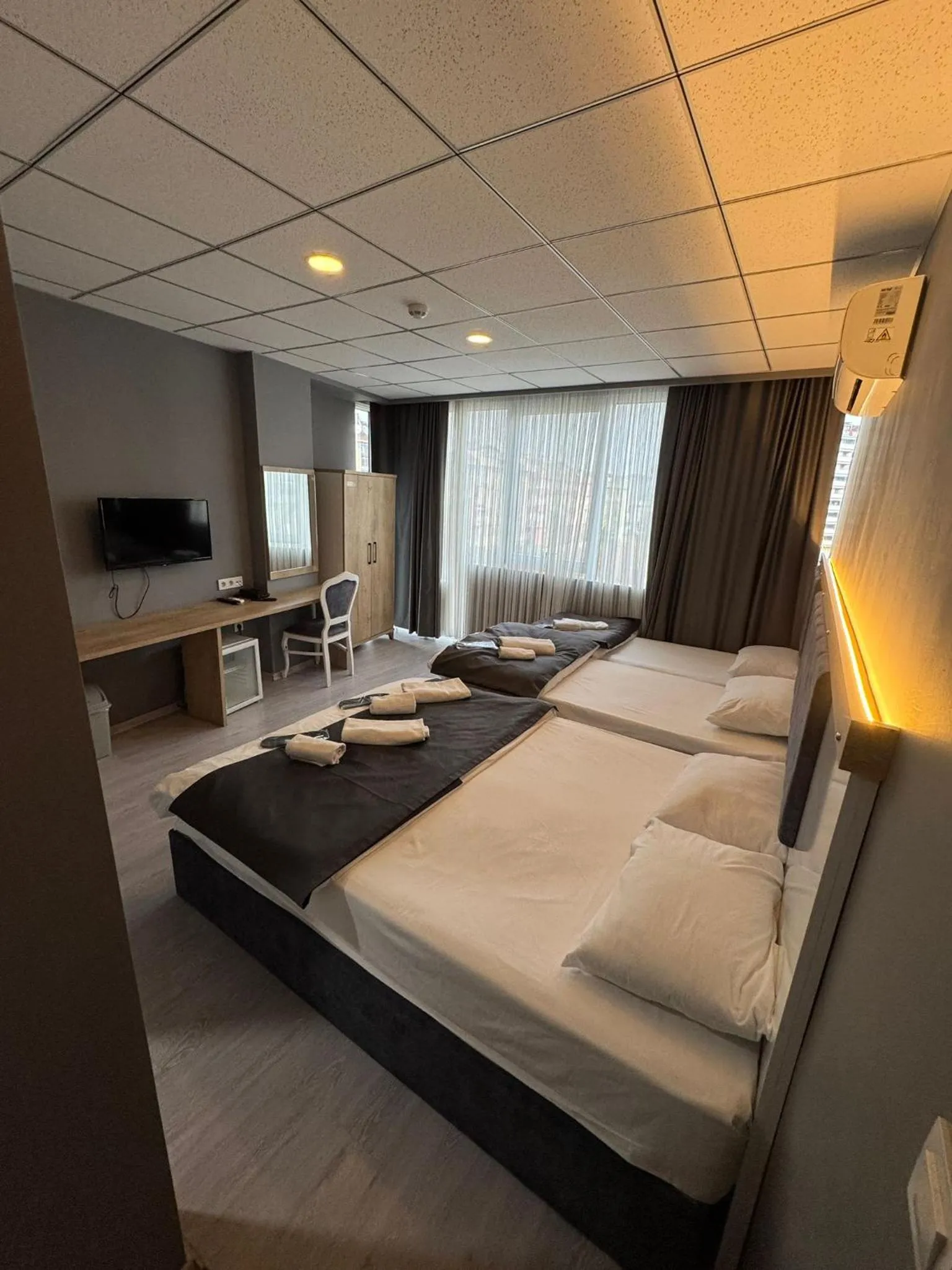 Bed in ÖZTÜRKS HOTEL