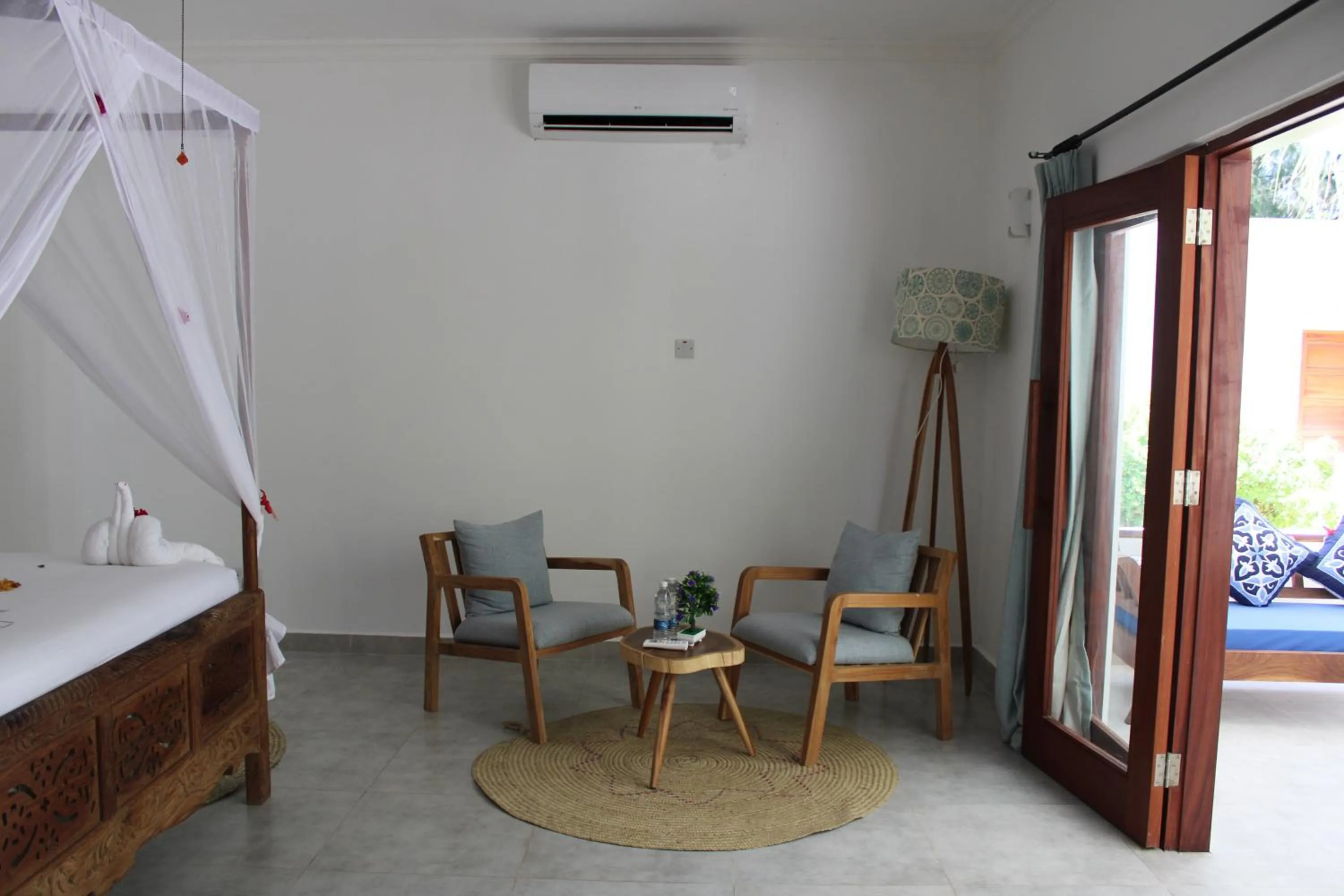 Bed in Kivuli Beach Resort Paje