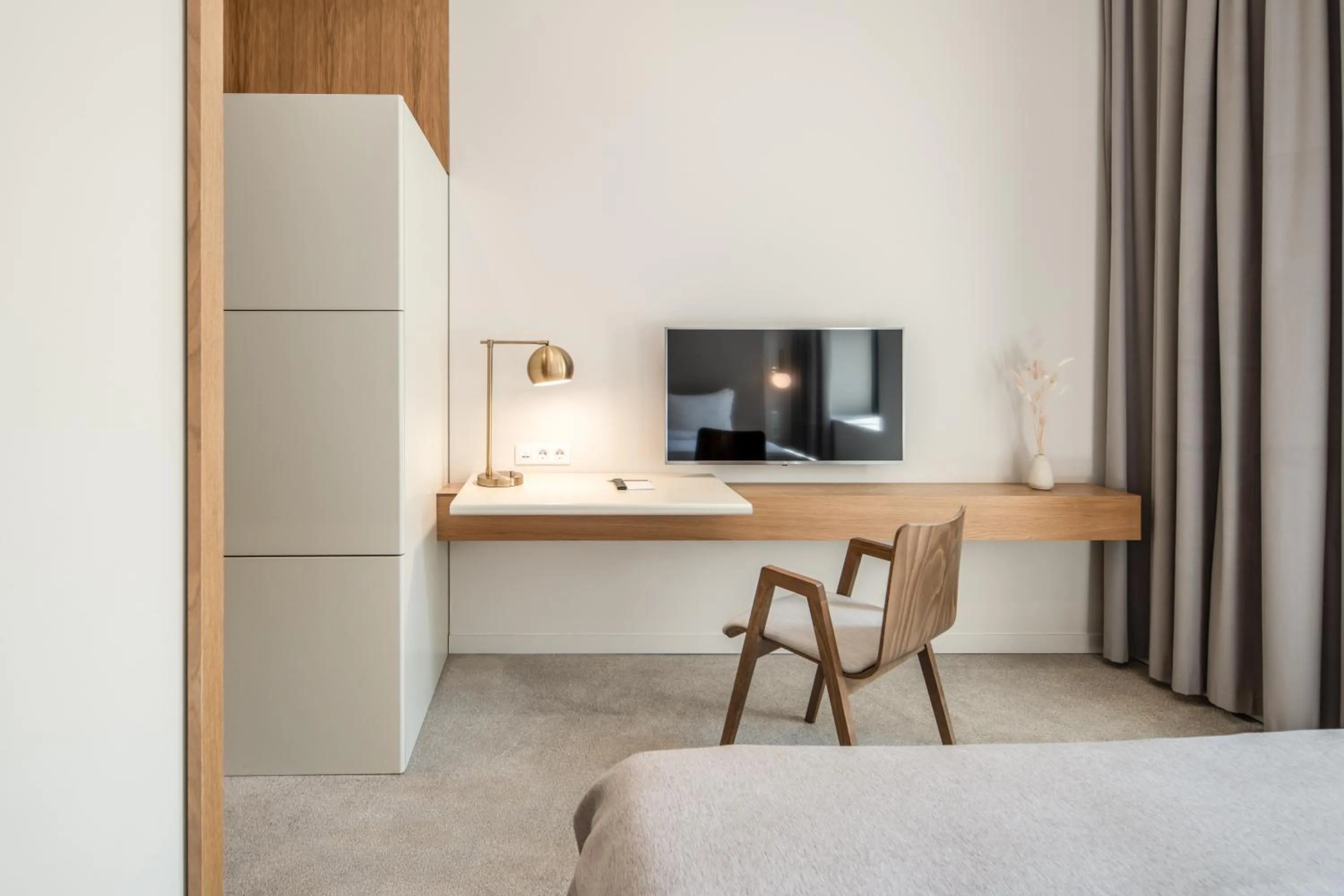 TV and multimedia, Bed in Sophia Hotel Kyiv