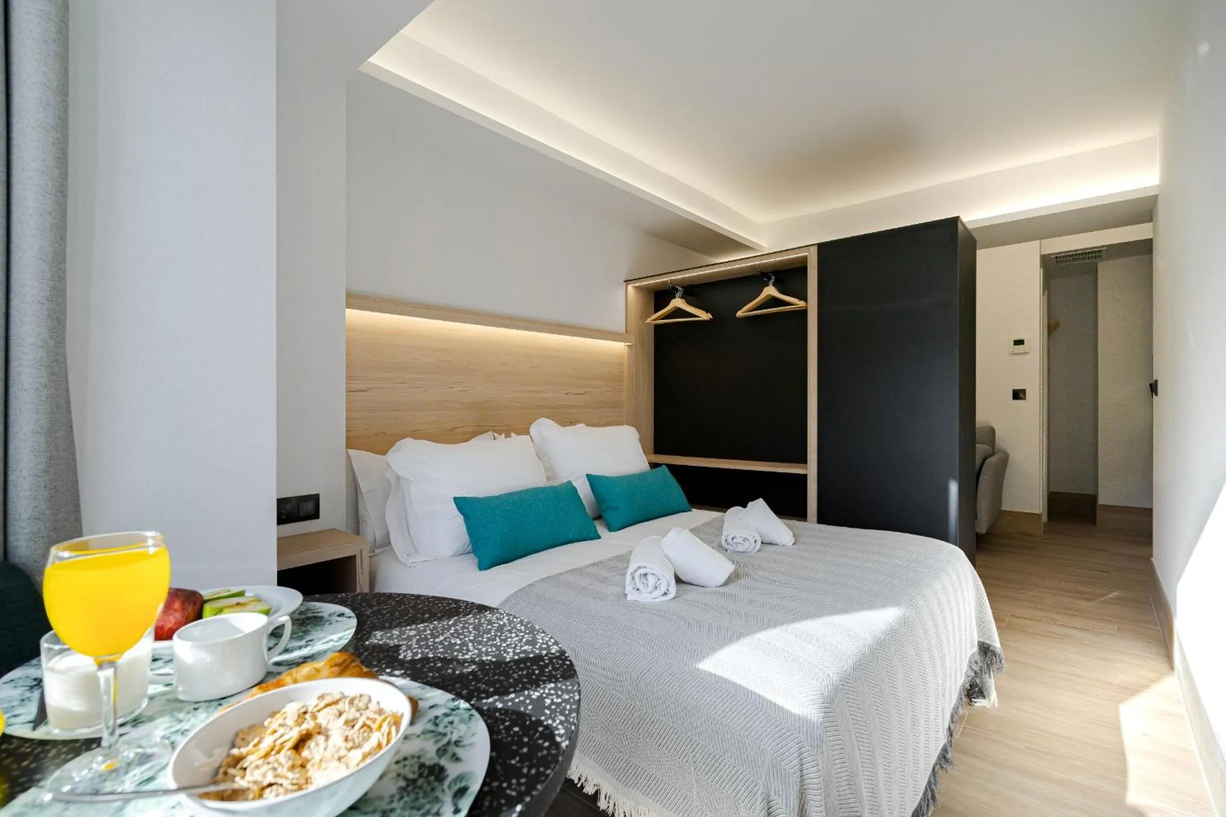 Bed in Feelathome Ventas Suites
