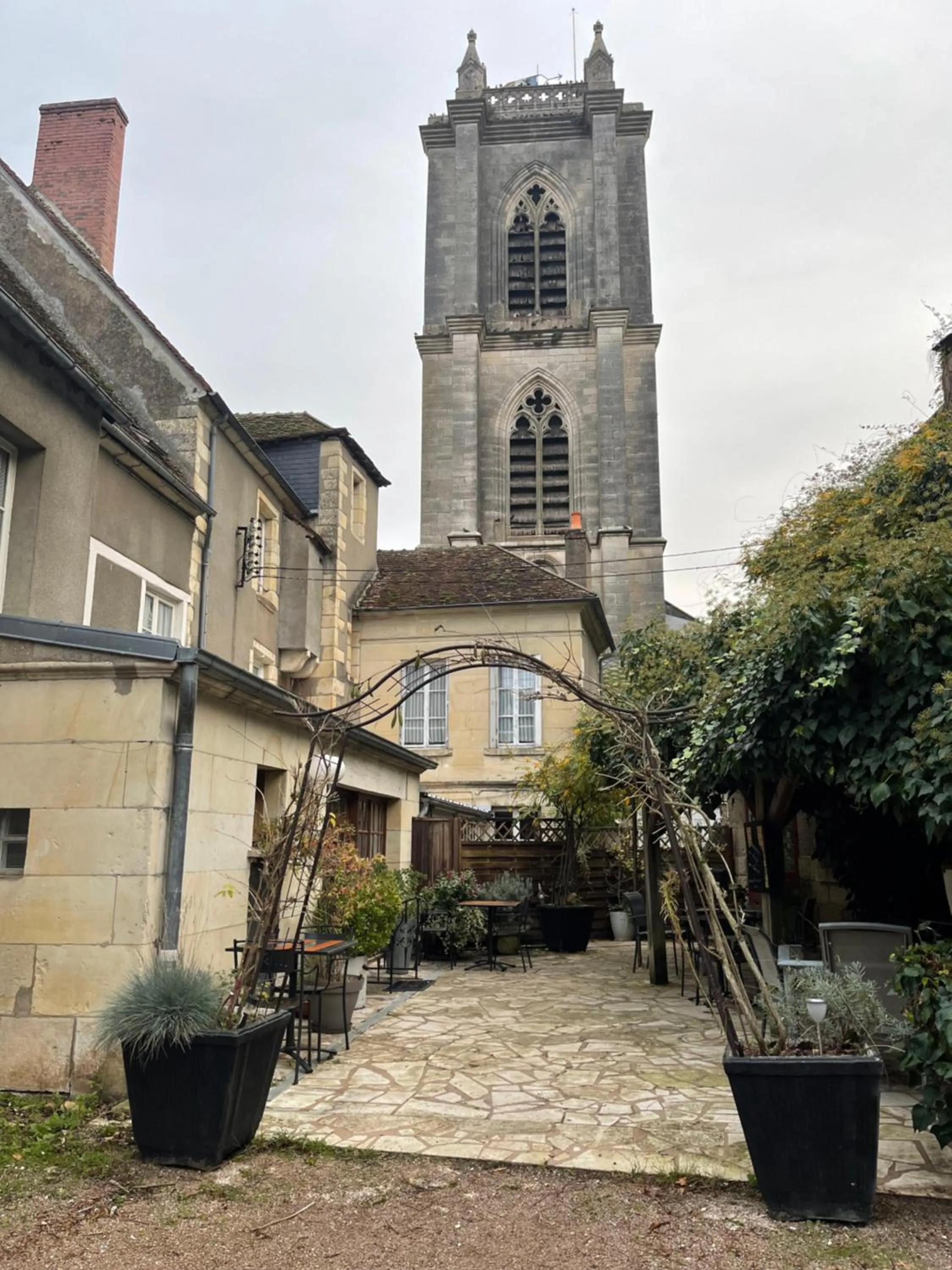 Le Grand Monarque Donzy