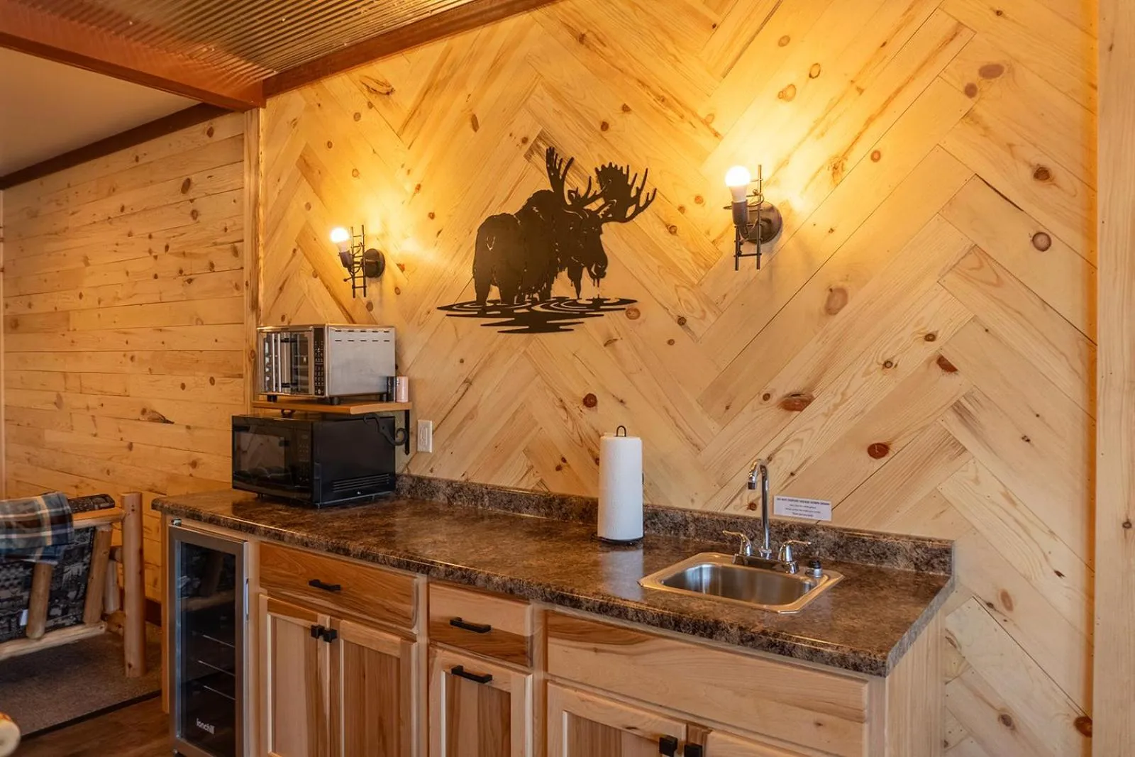 Keweenaw Waters Resort