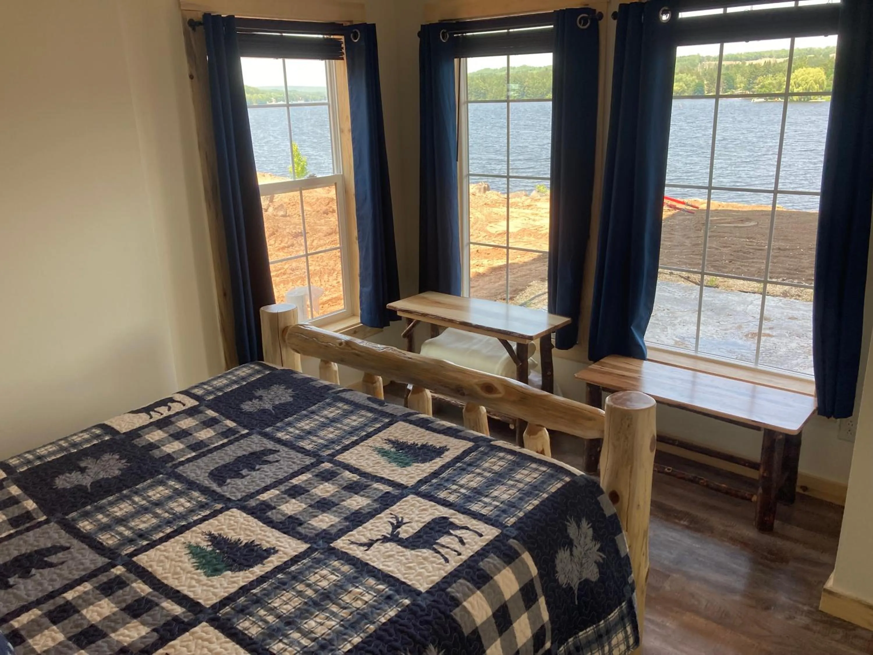 Bed in Keweenaw Waters Resort