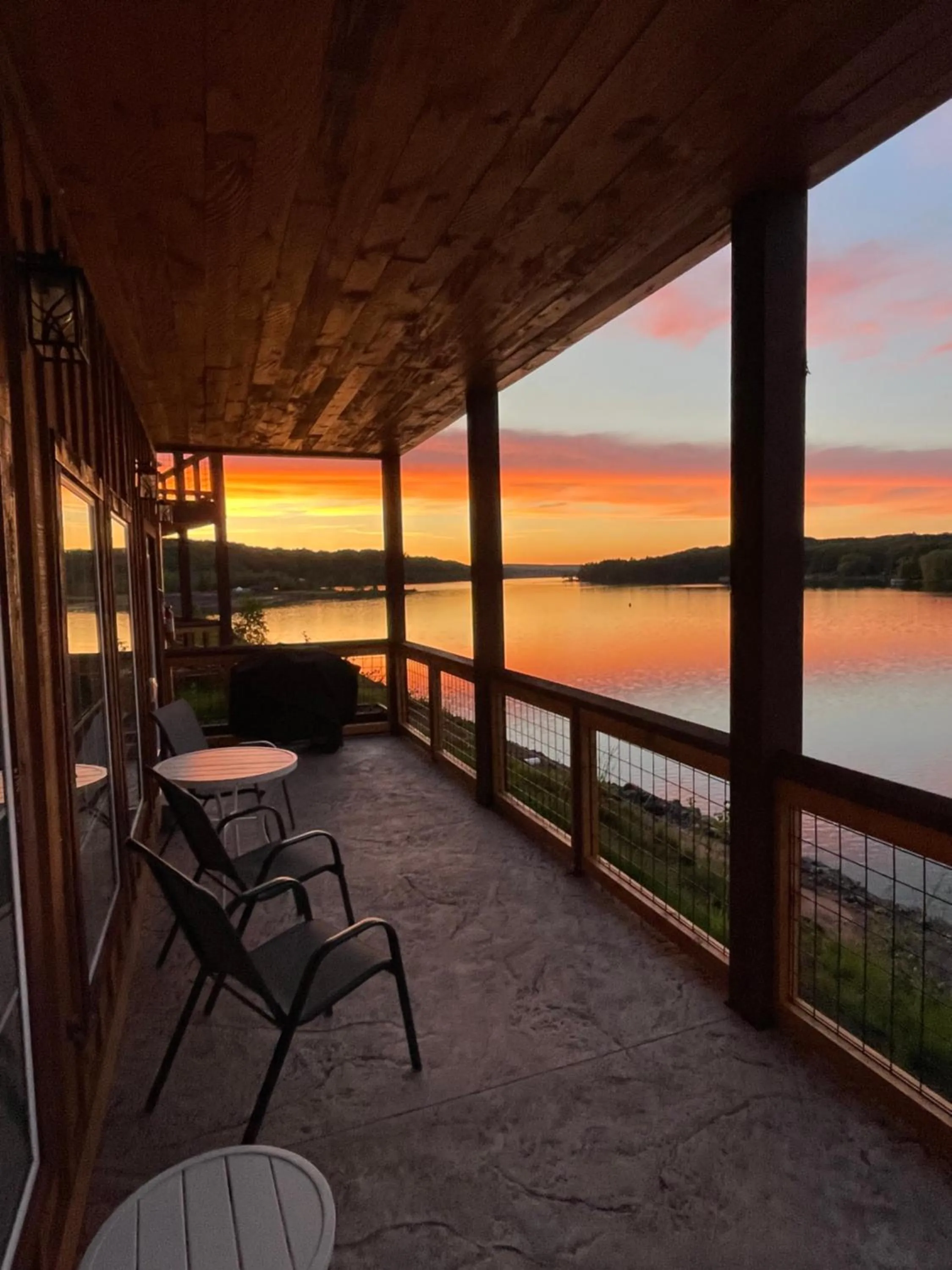 Keweenaw Waters Resort