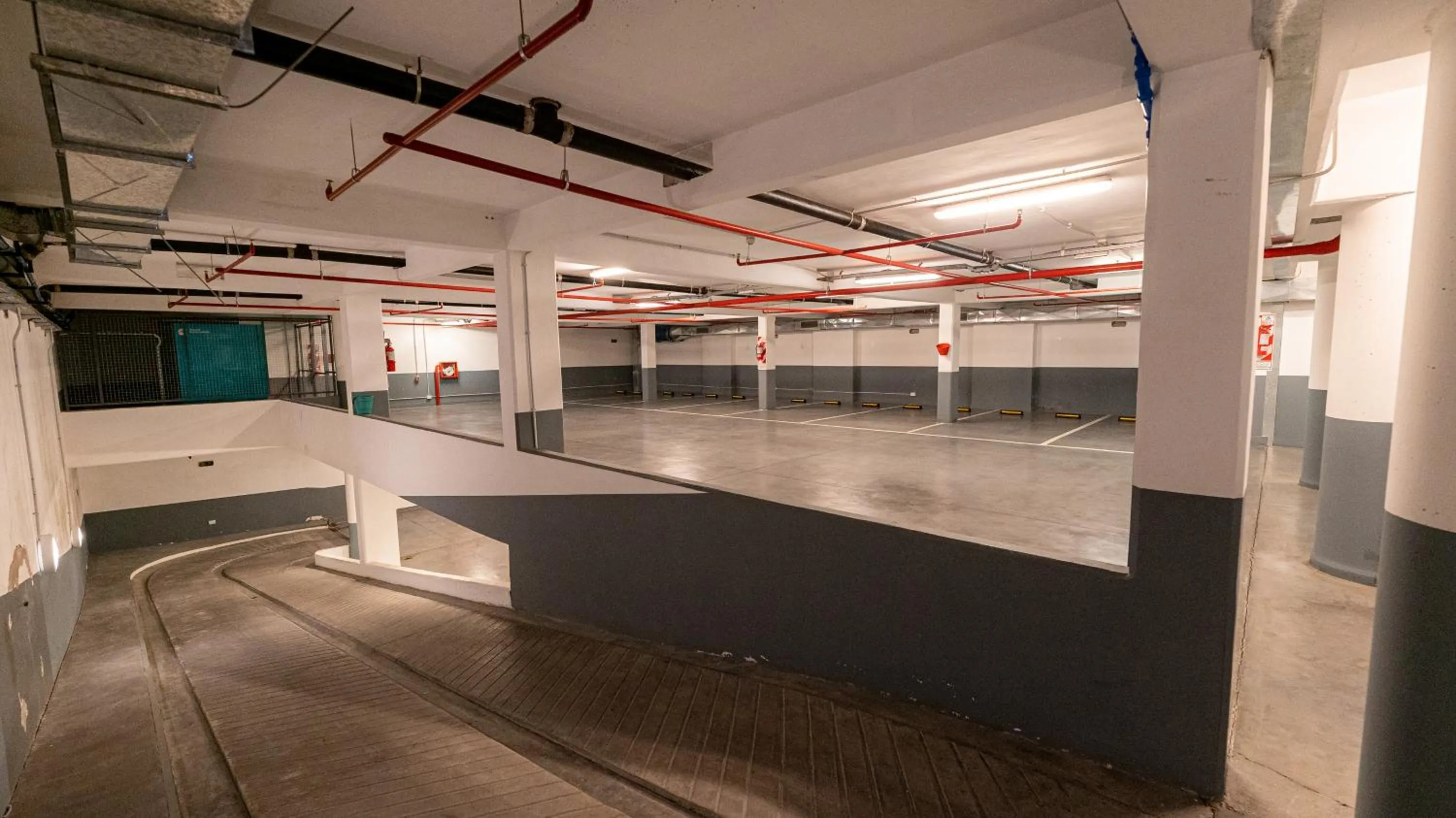 Parking in Hotel Treinta-Seis