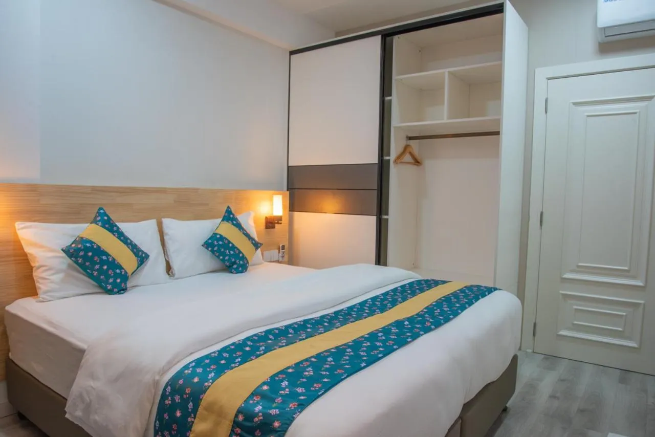 Bedroom, Bed in Tourist Inn Grand