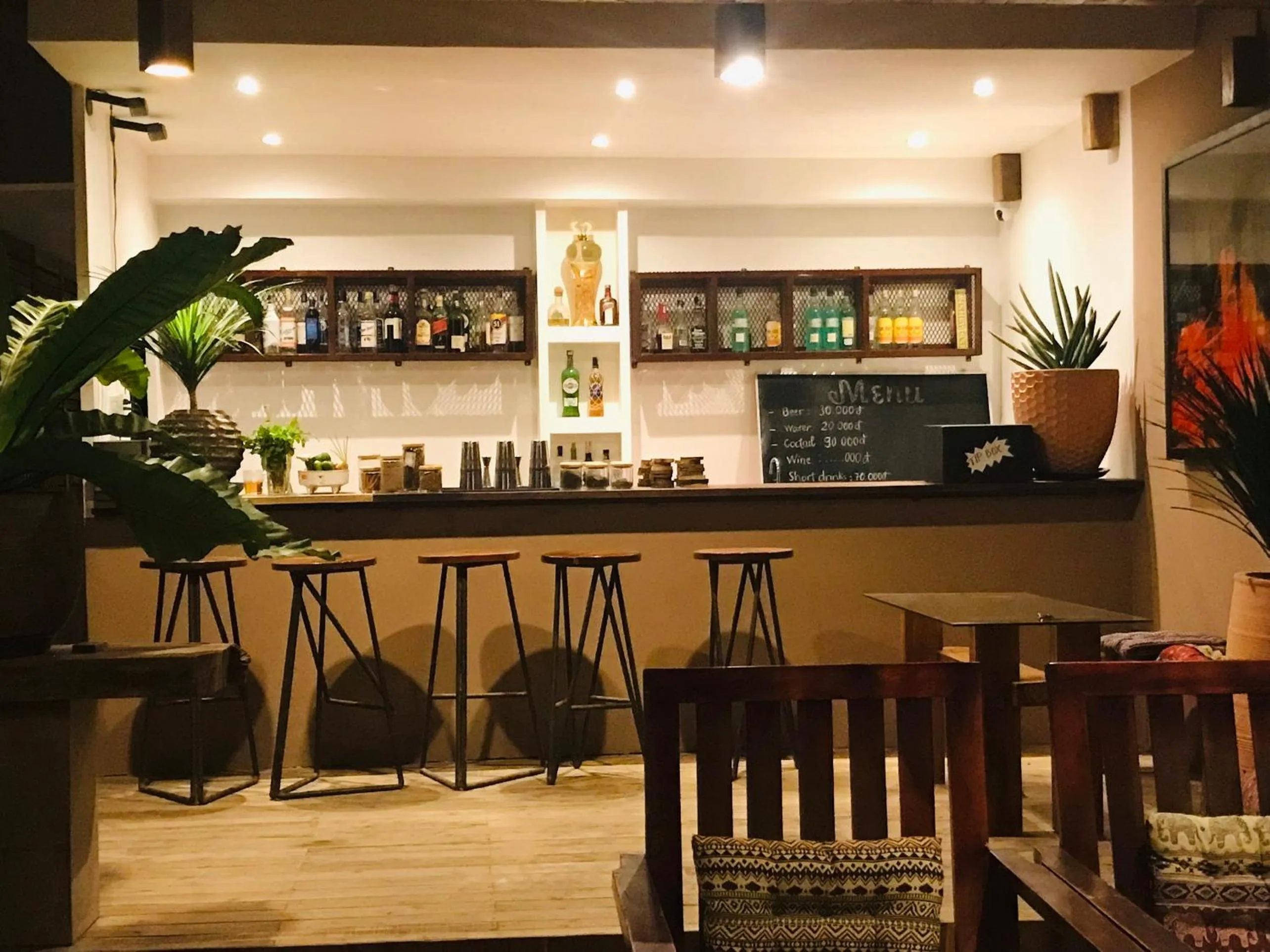 Restaurant/places to eat in Eco Lagoon