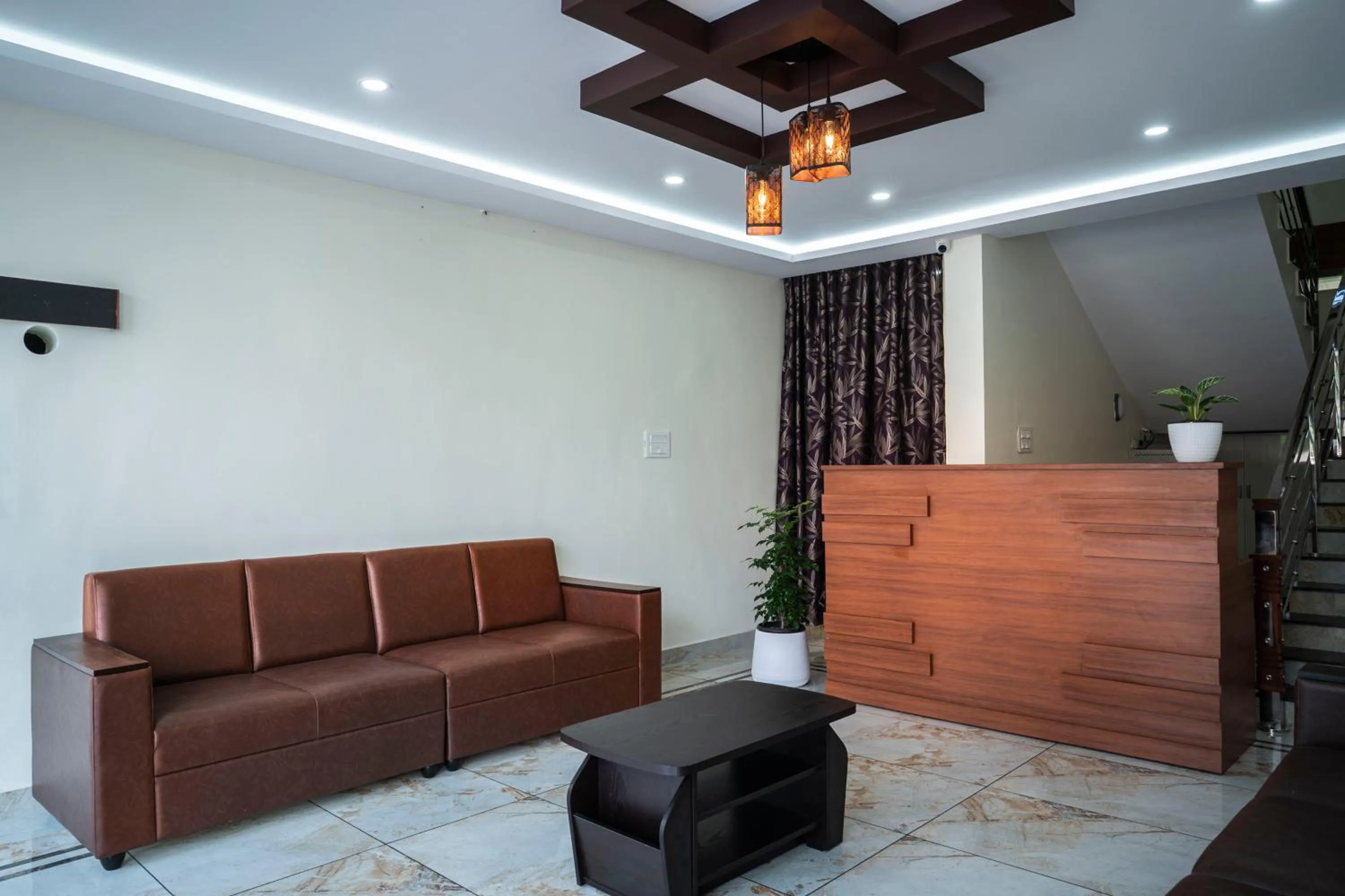 Lobby or reception in Aldora Airport Residency