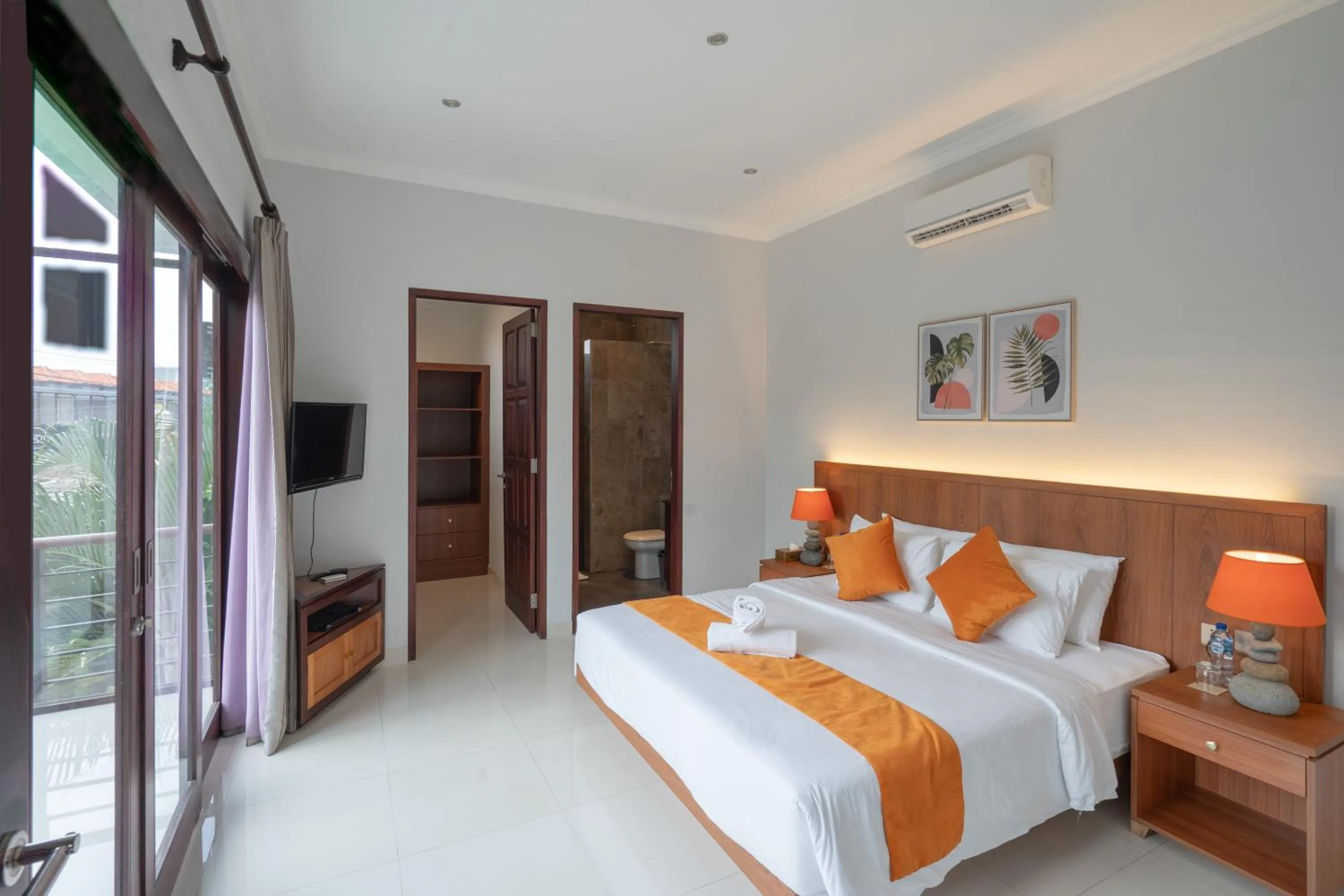 Bedroom, Bed in Echo Suji Villa