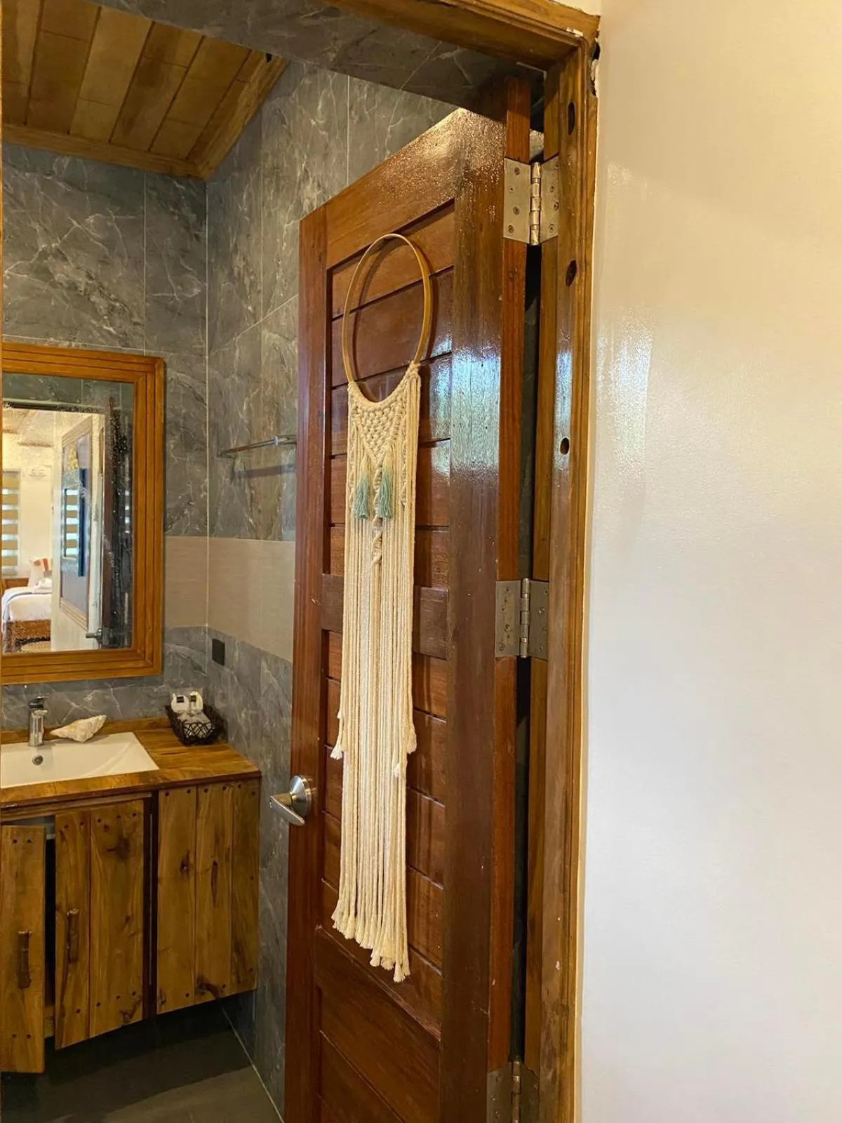 Bathroom in UNWND Boutique Hotel Calatagan