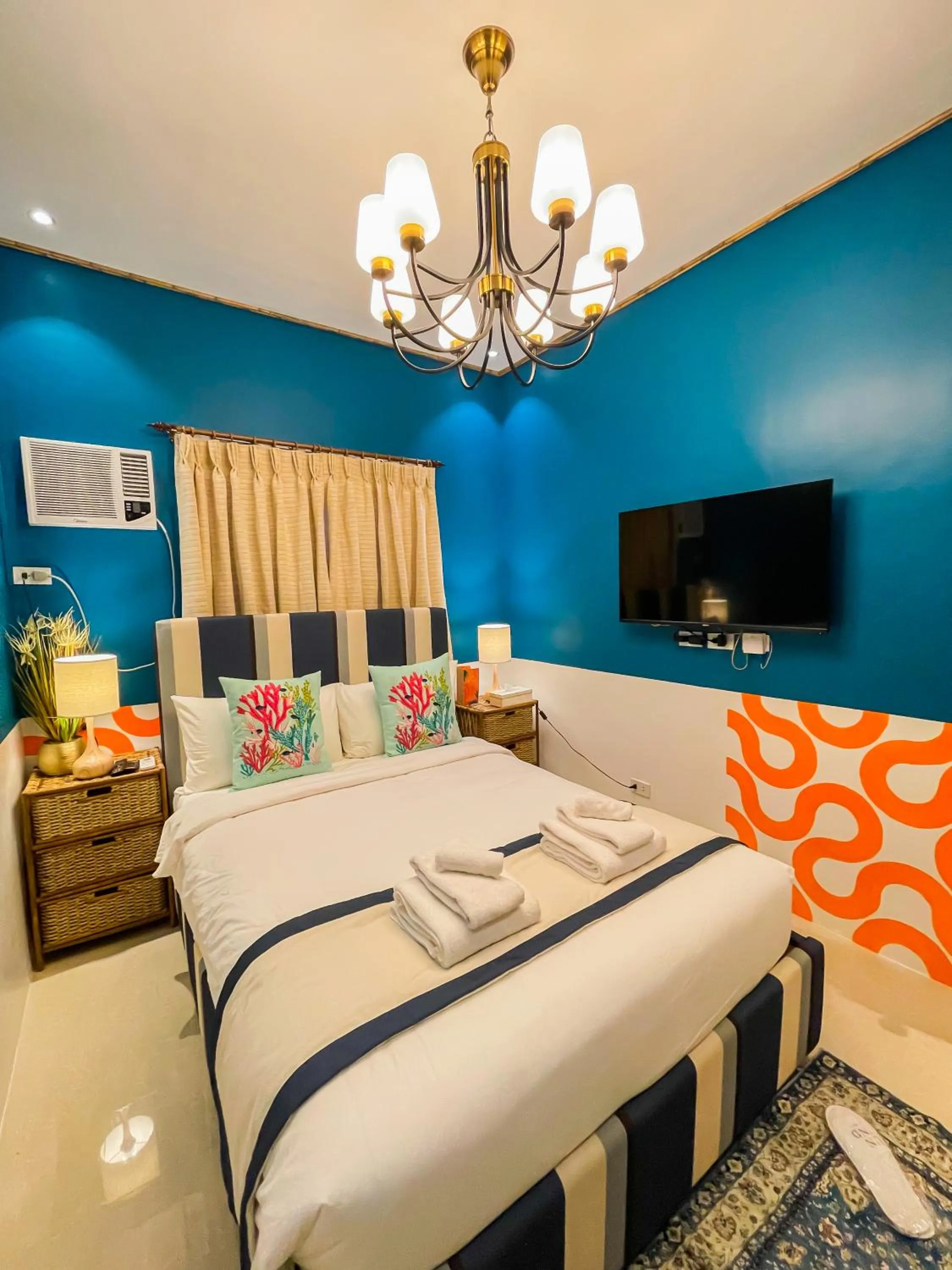 Bed in UNWND Boutique Hotel Calatagan