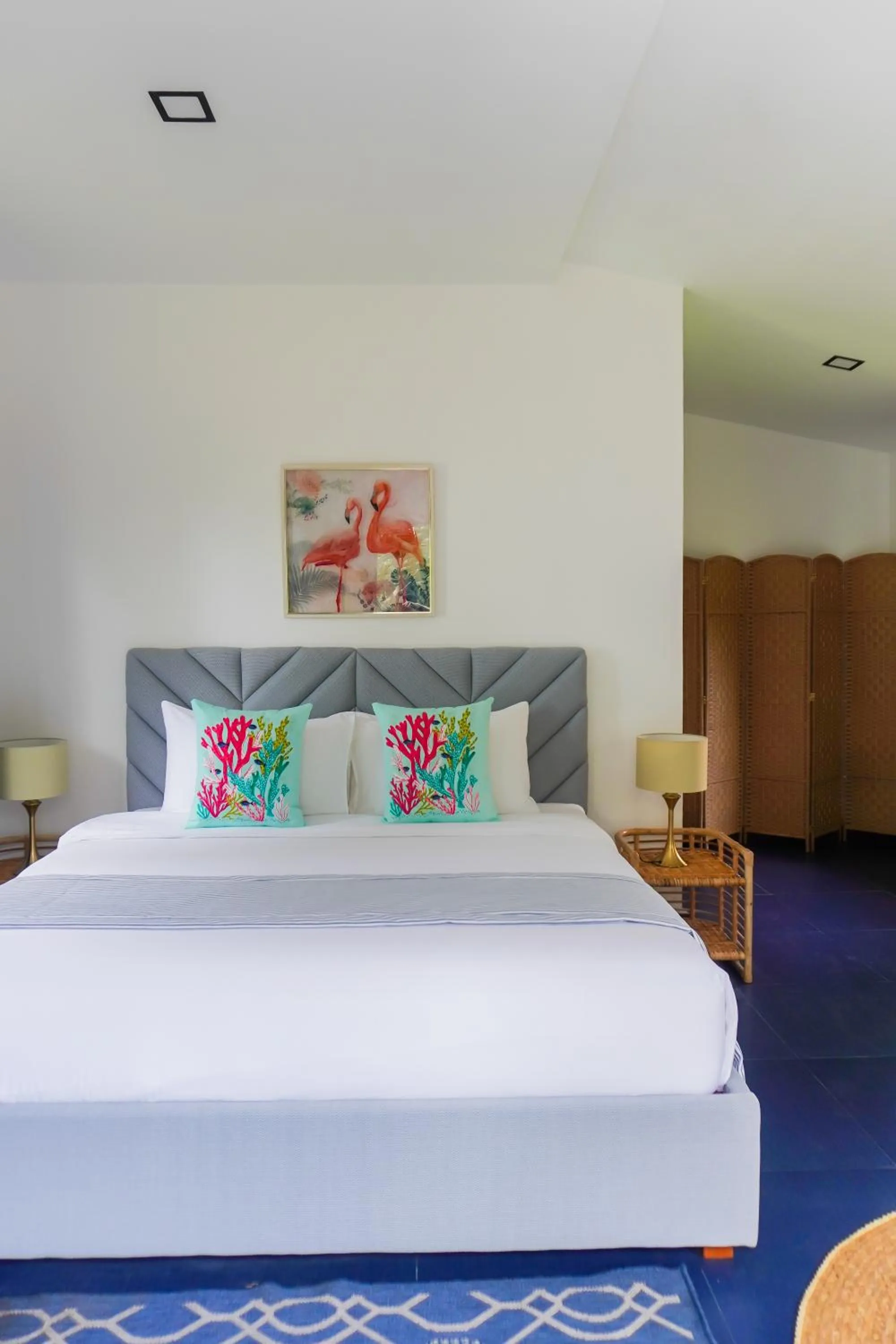 Bed in UNWND Boutique Hotel Calatagan